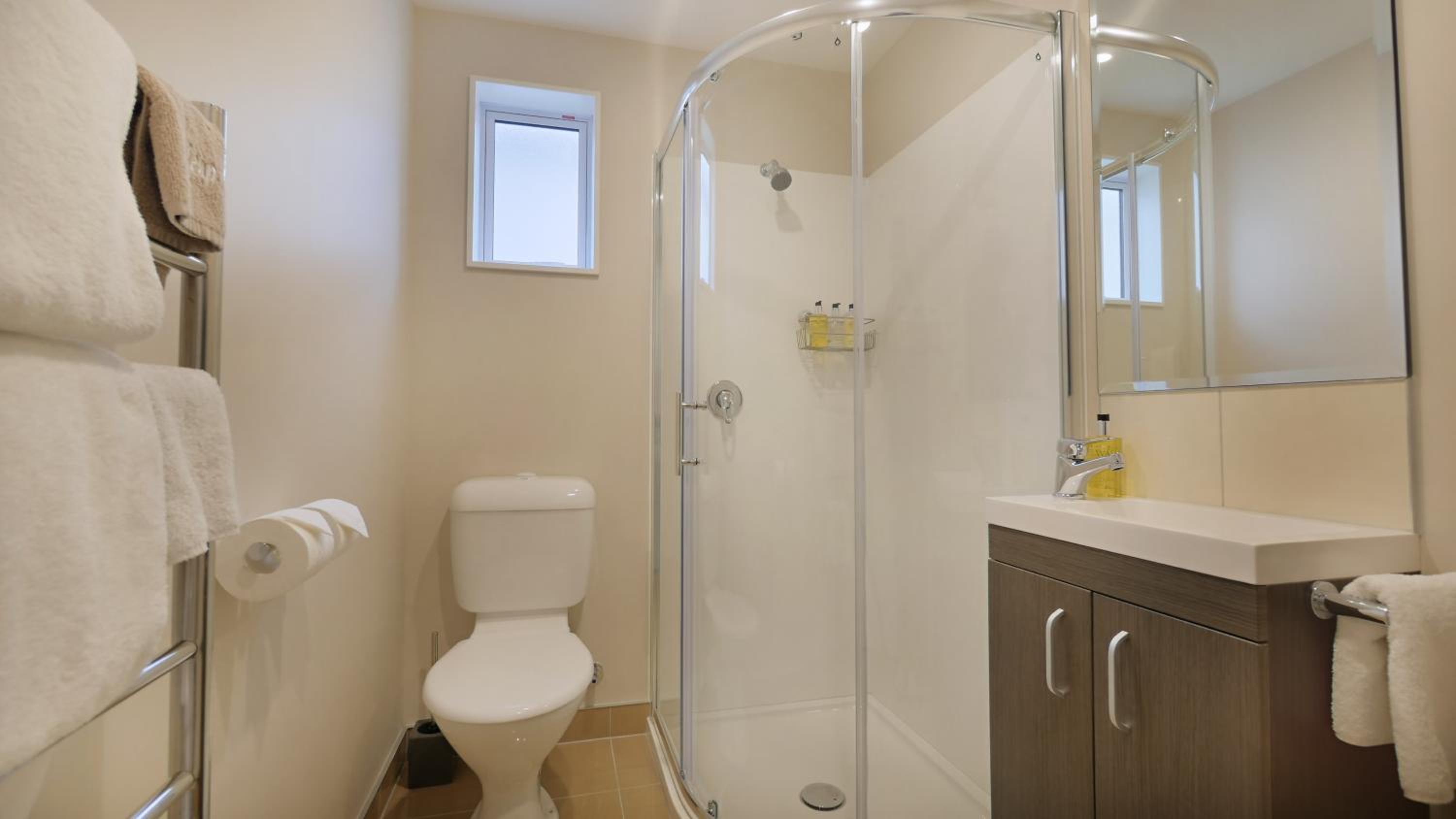 One-Bedroom Suite photo 2