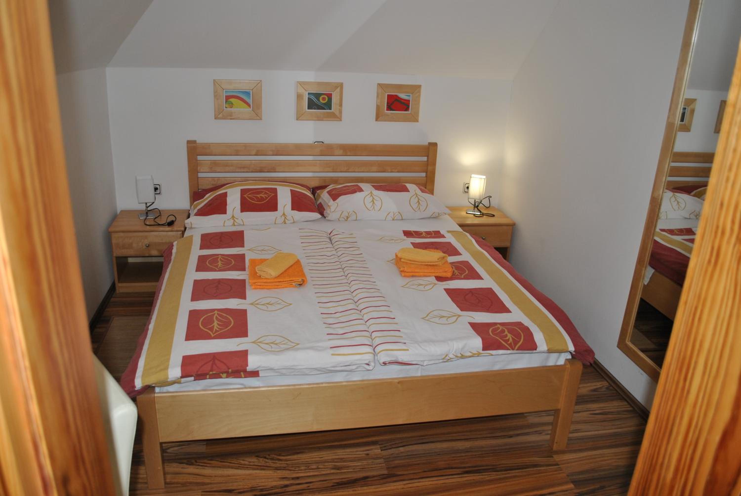 Double Room - Photo 2