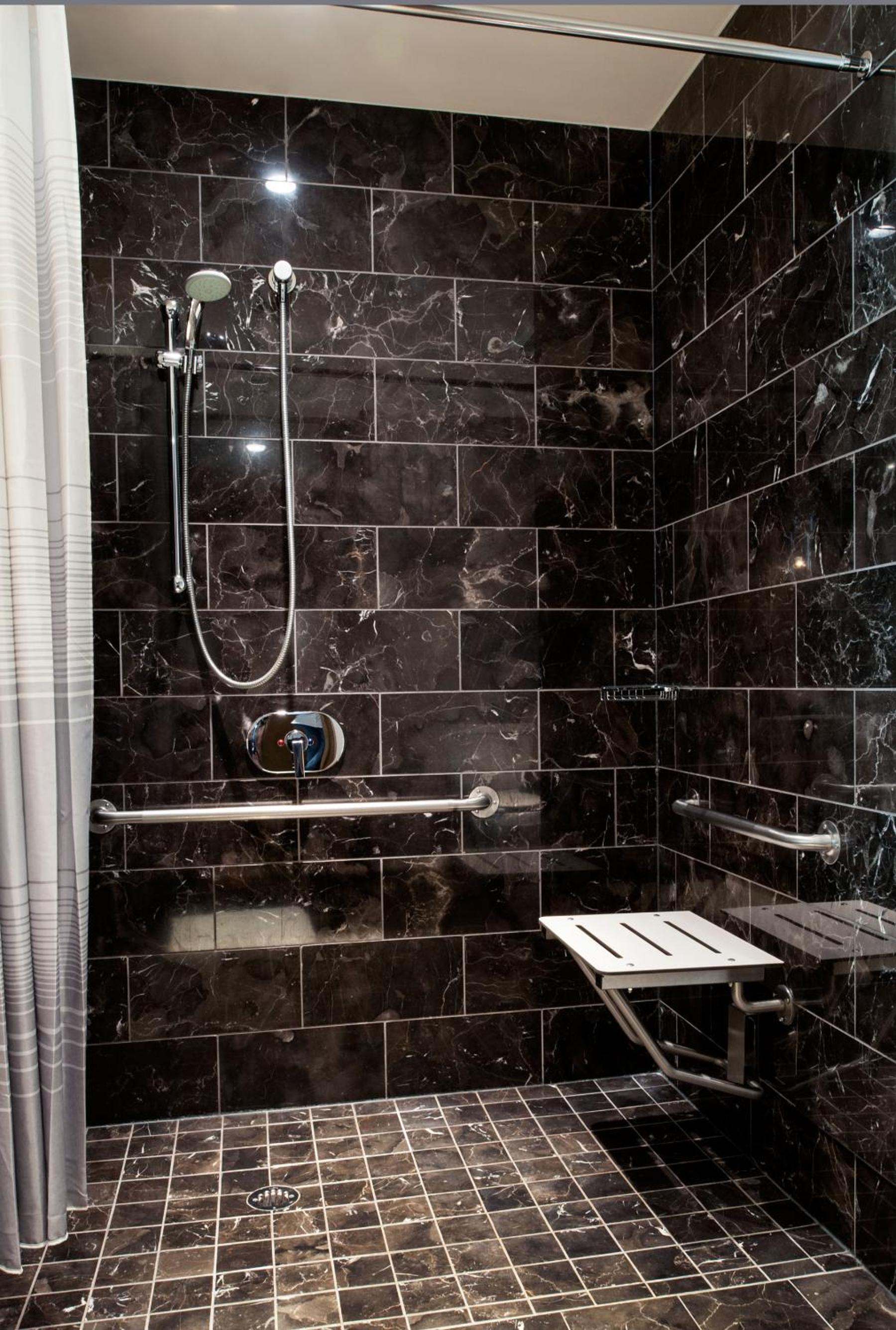 King Room - Disability Access