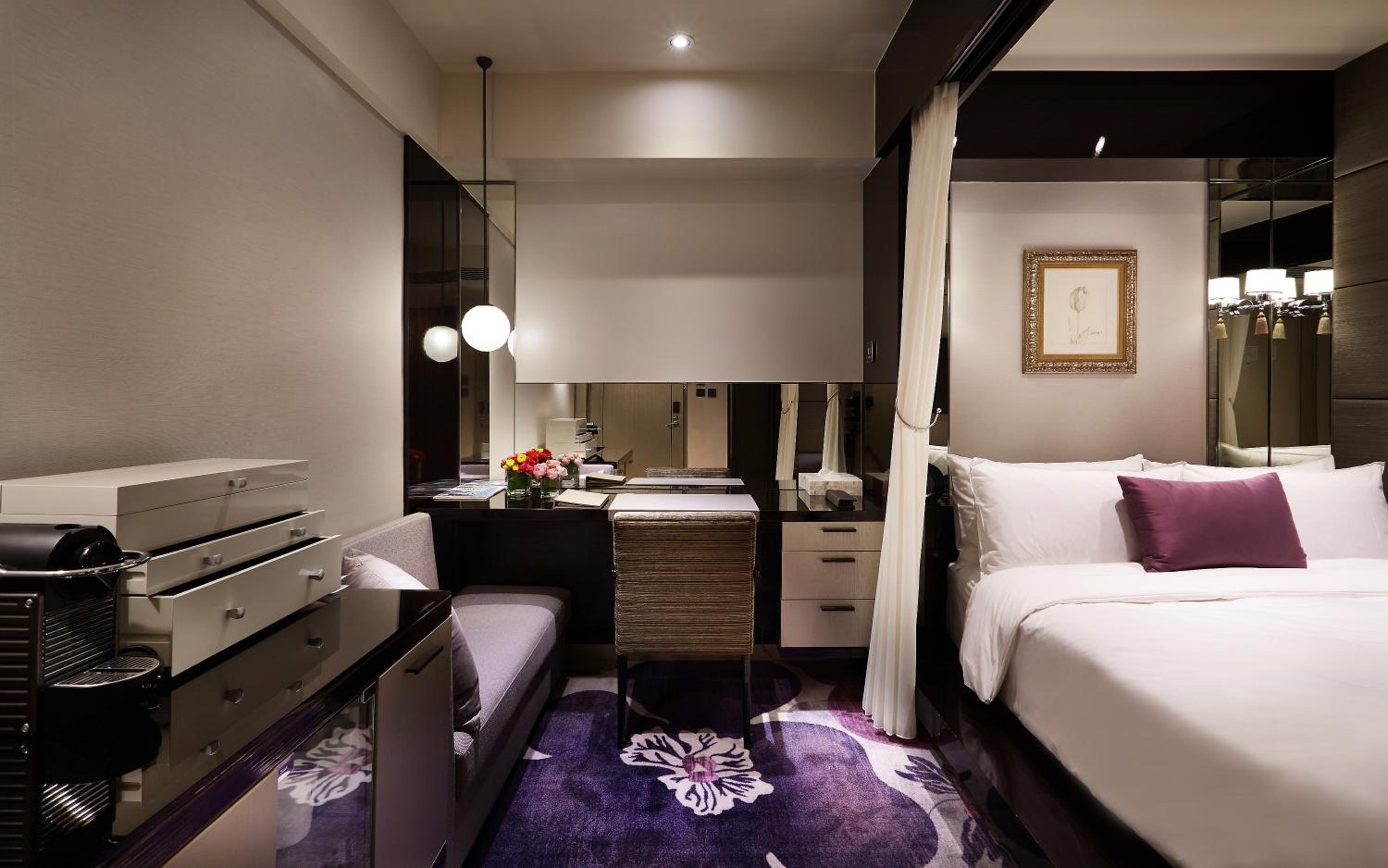 Standard Double Room (No Window) photo 1