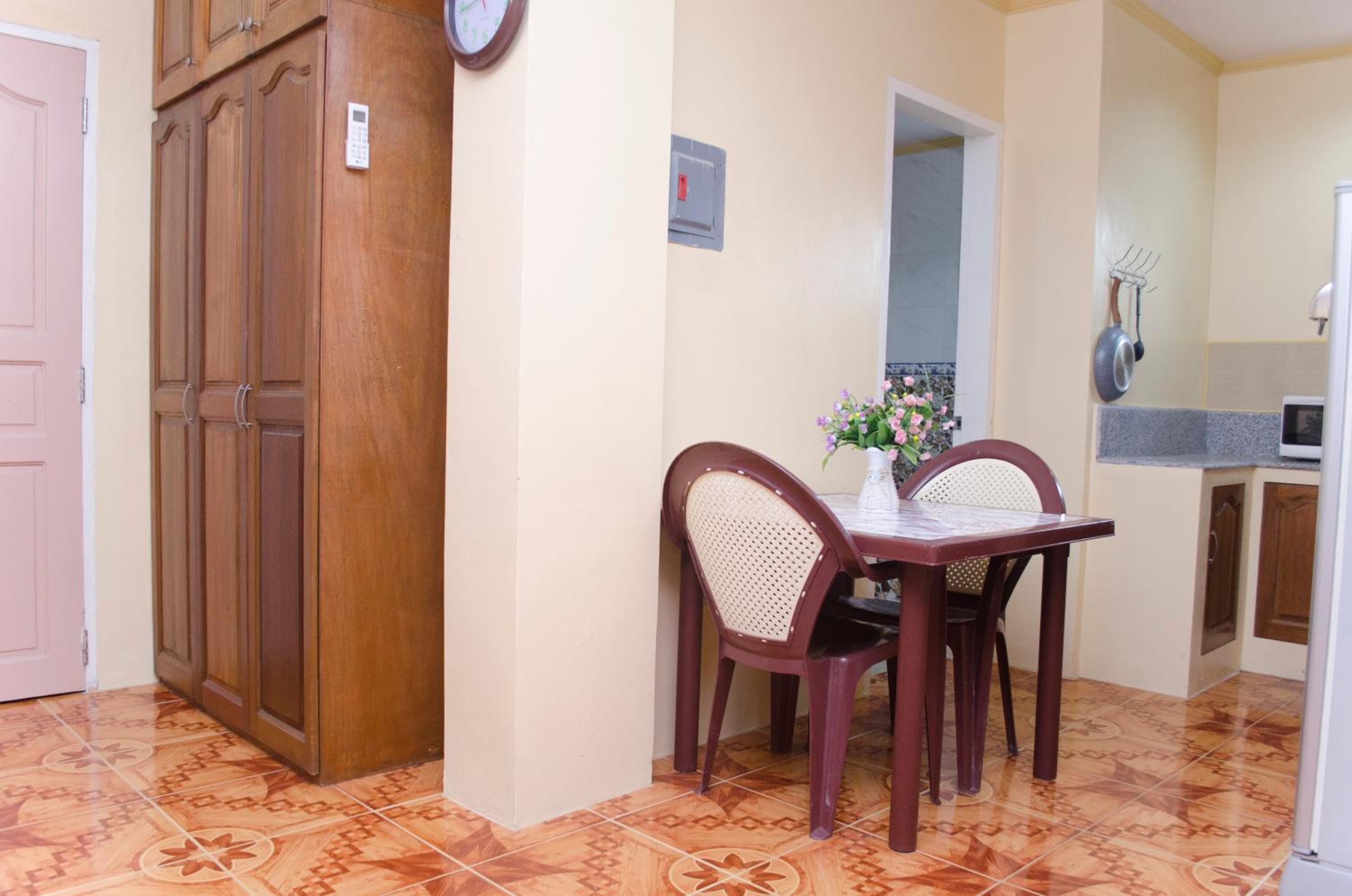 Superior Apartment - Photo 2