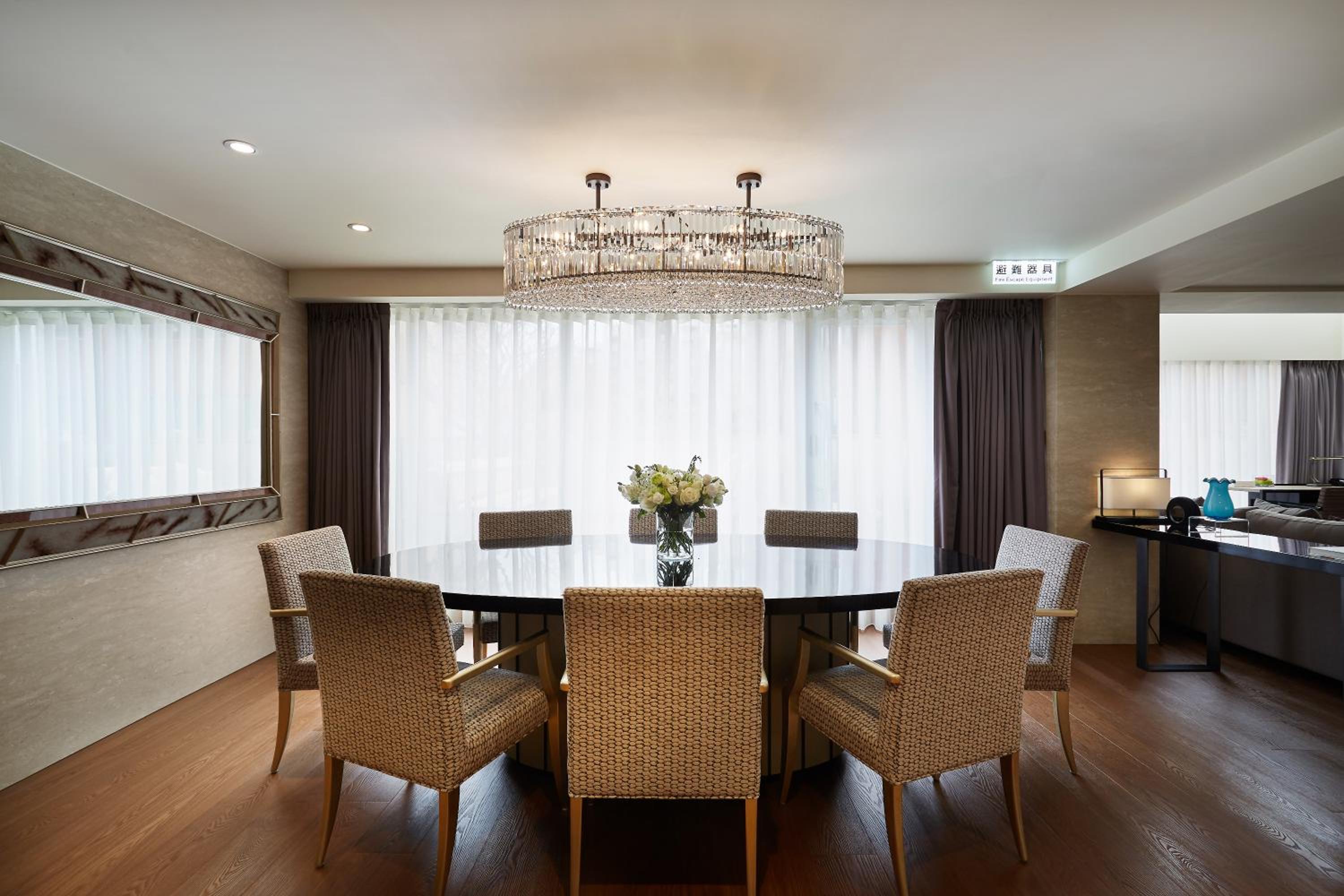 Presidential Suite photo 2