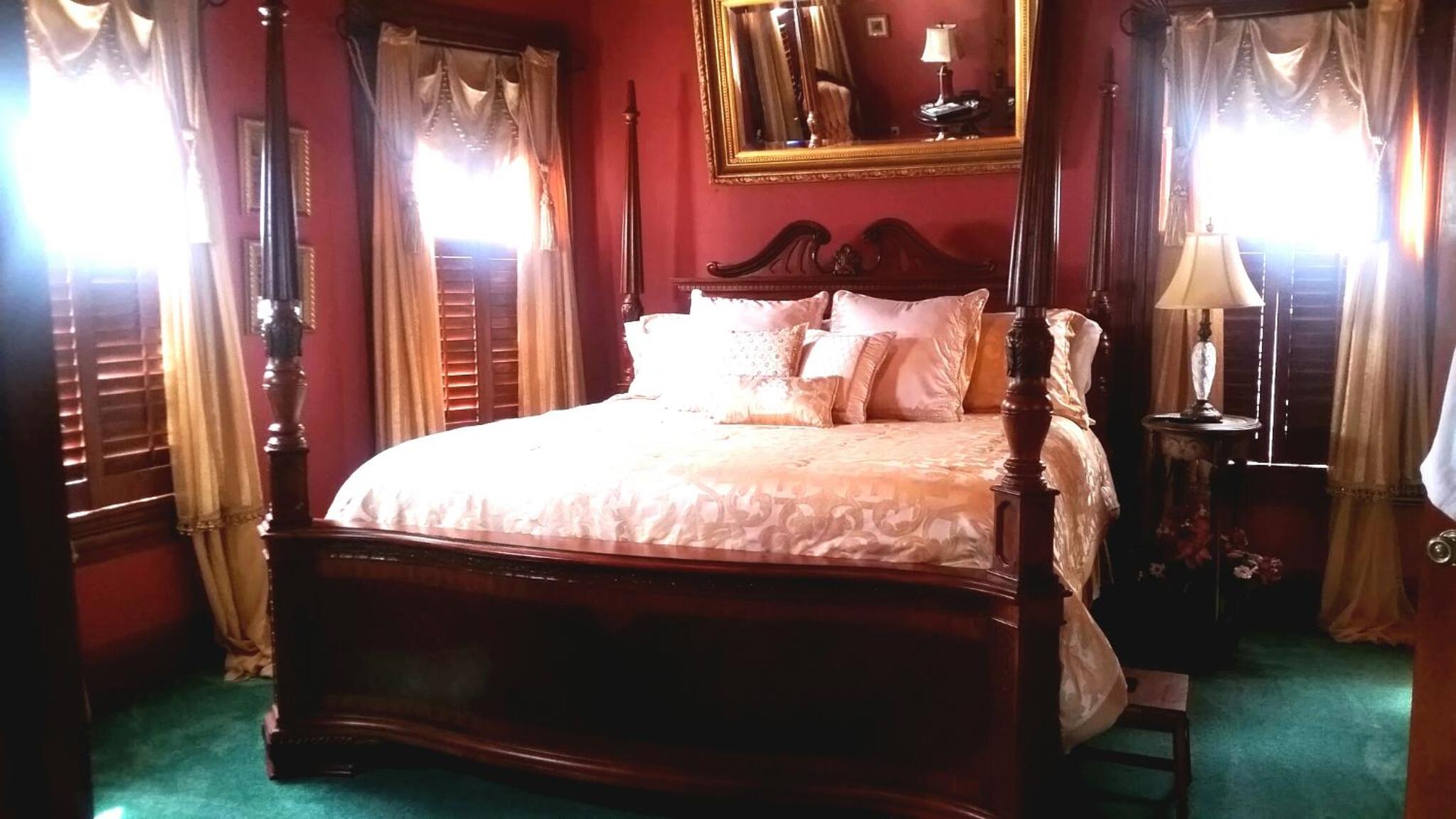 Superior King Room photo 1