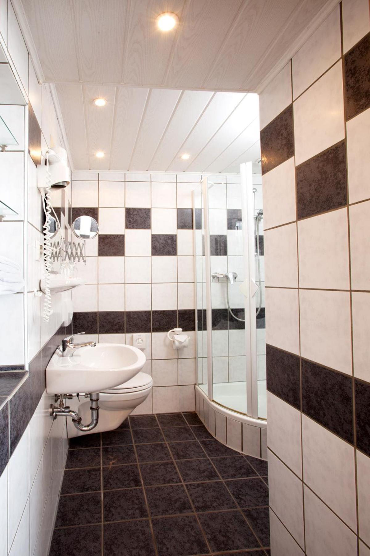 Double Room with Private Bathroom photo 2