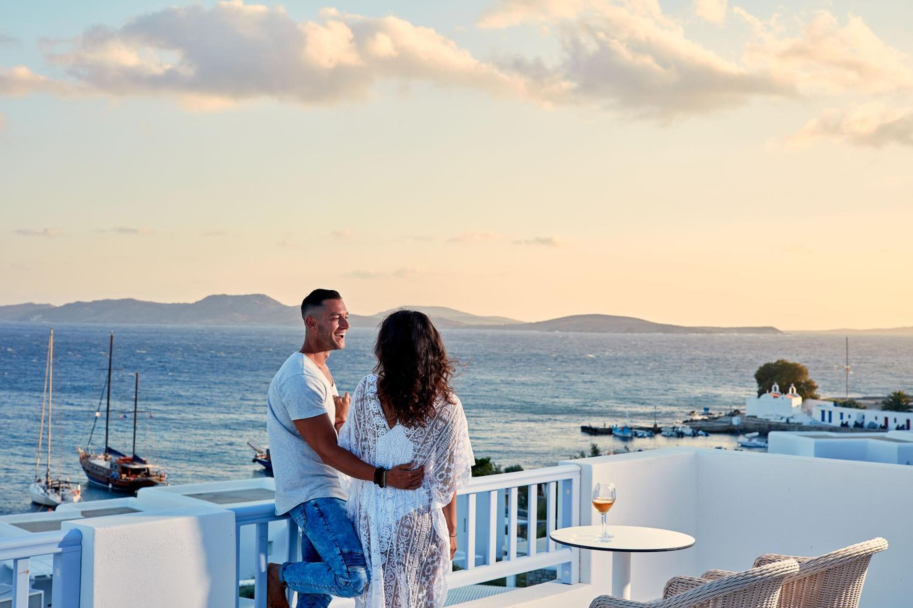 Signature Suite with Sea View and Outdoor Hot Tub photo 2