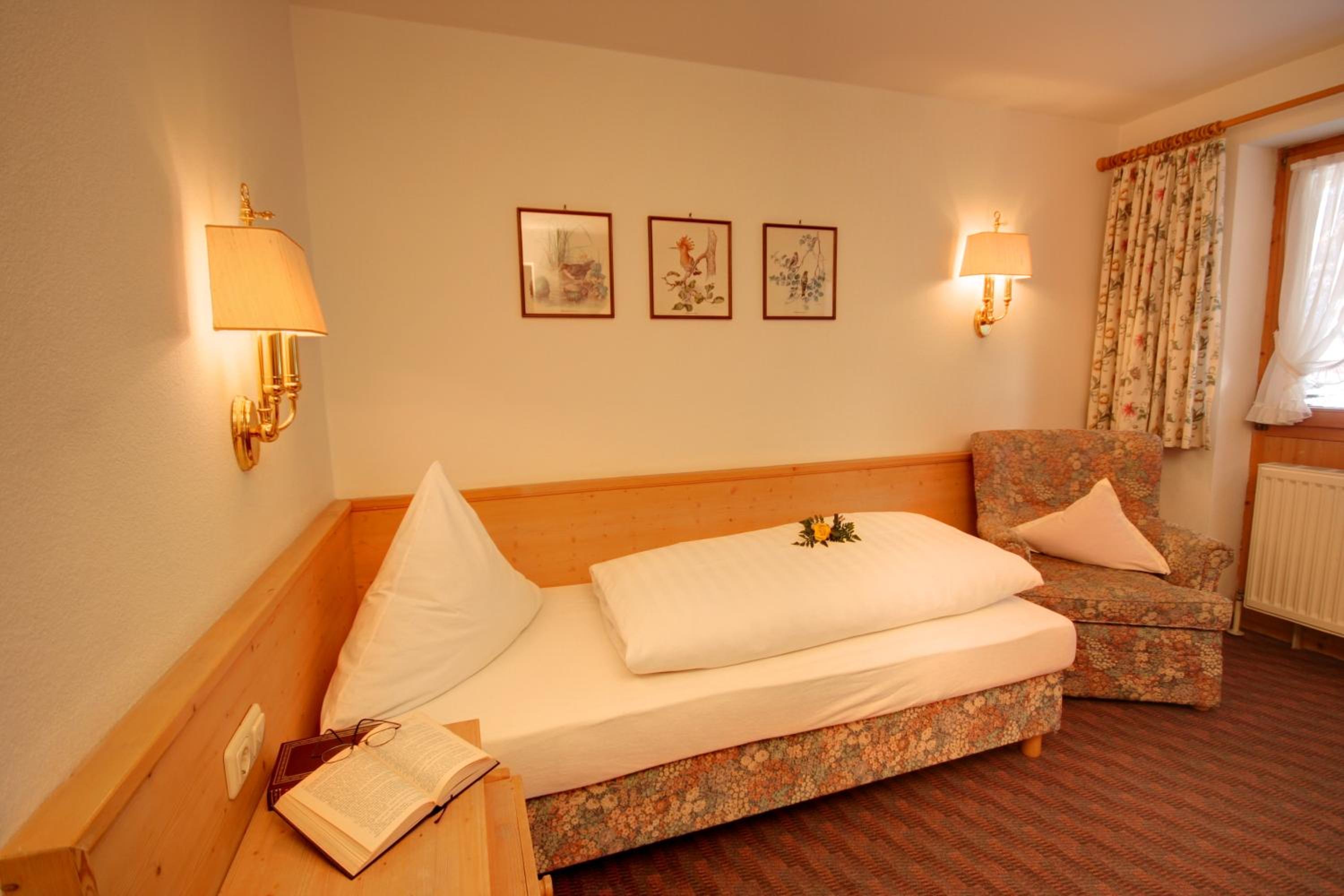 Single Room photo 3