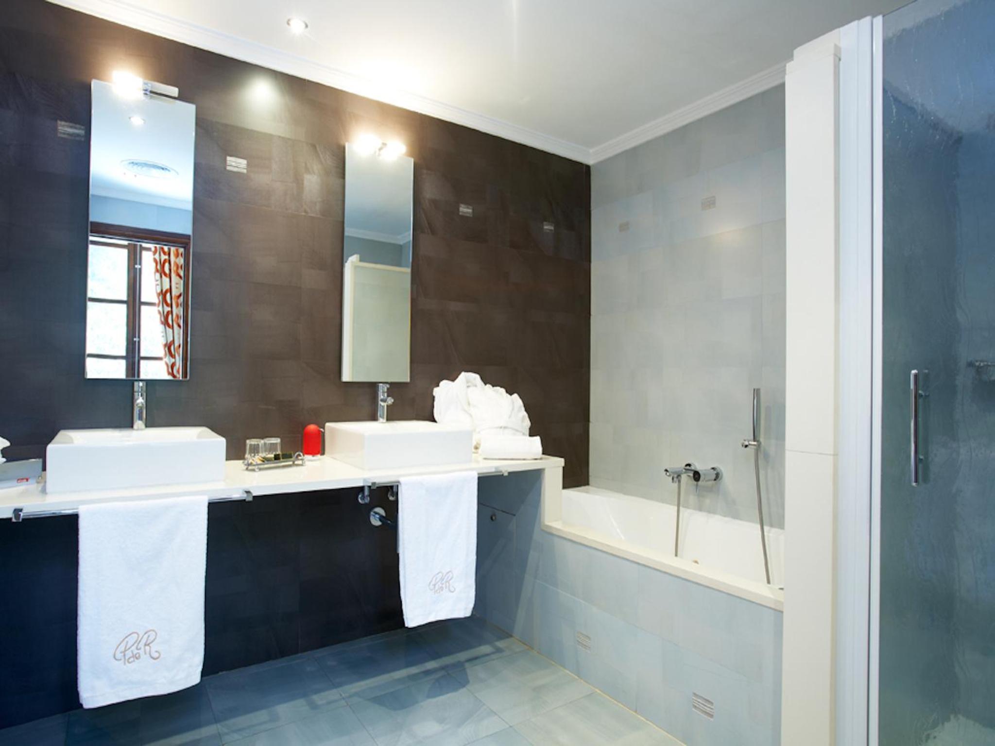 Double Room - Photo 4
