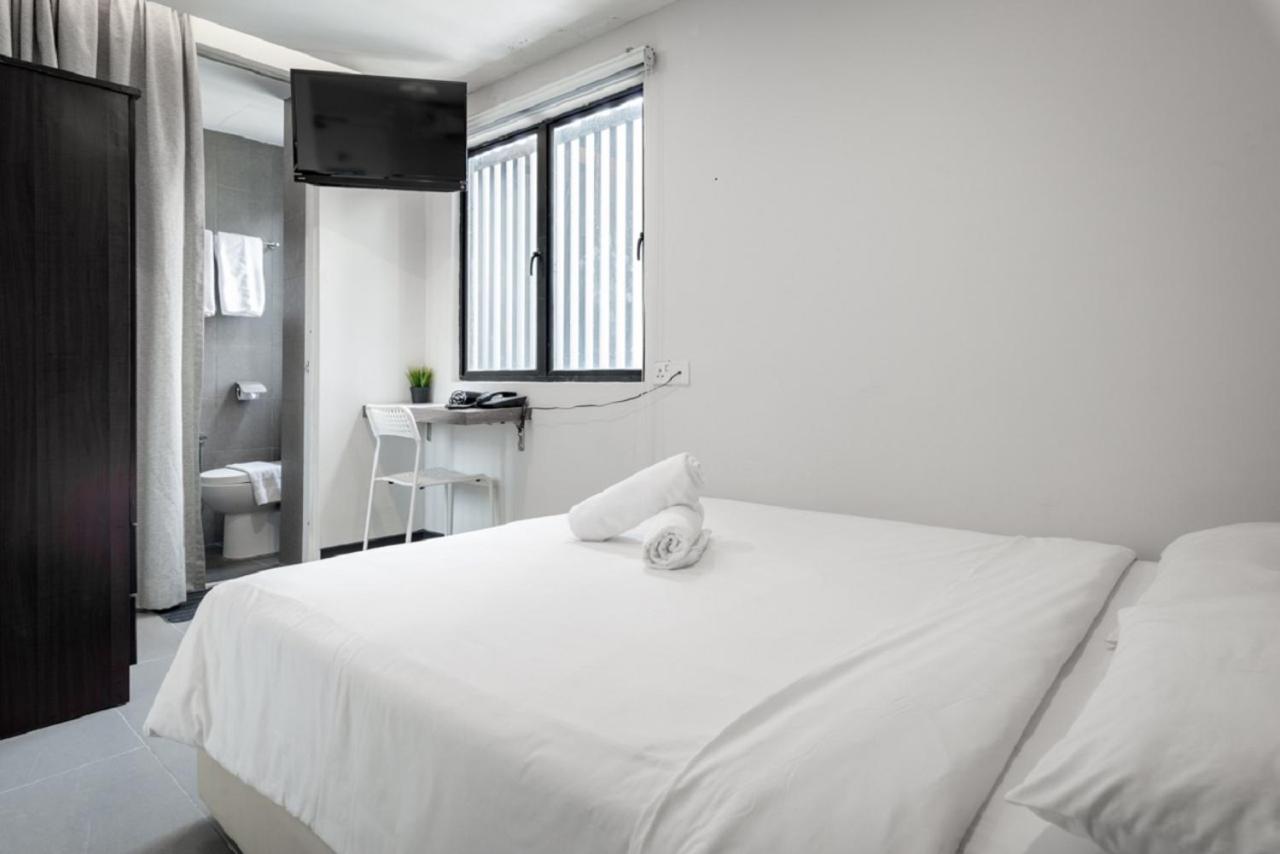 Deluxe Queen Room photo 2
