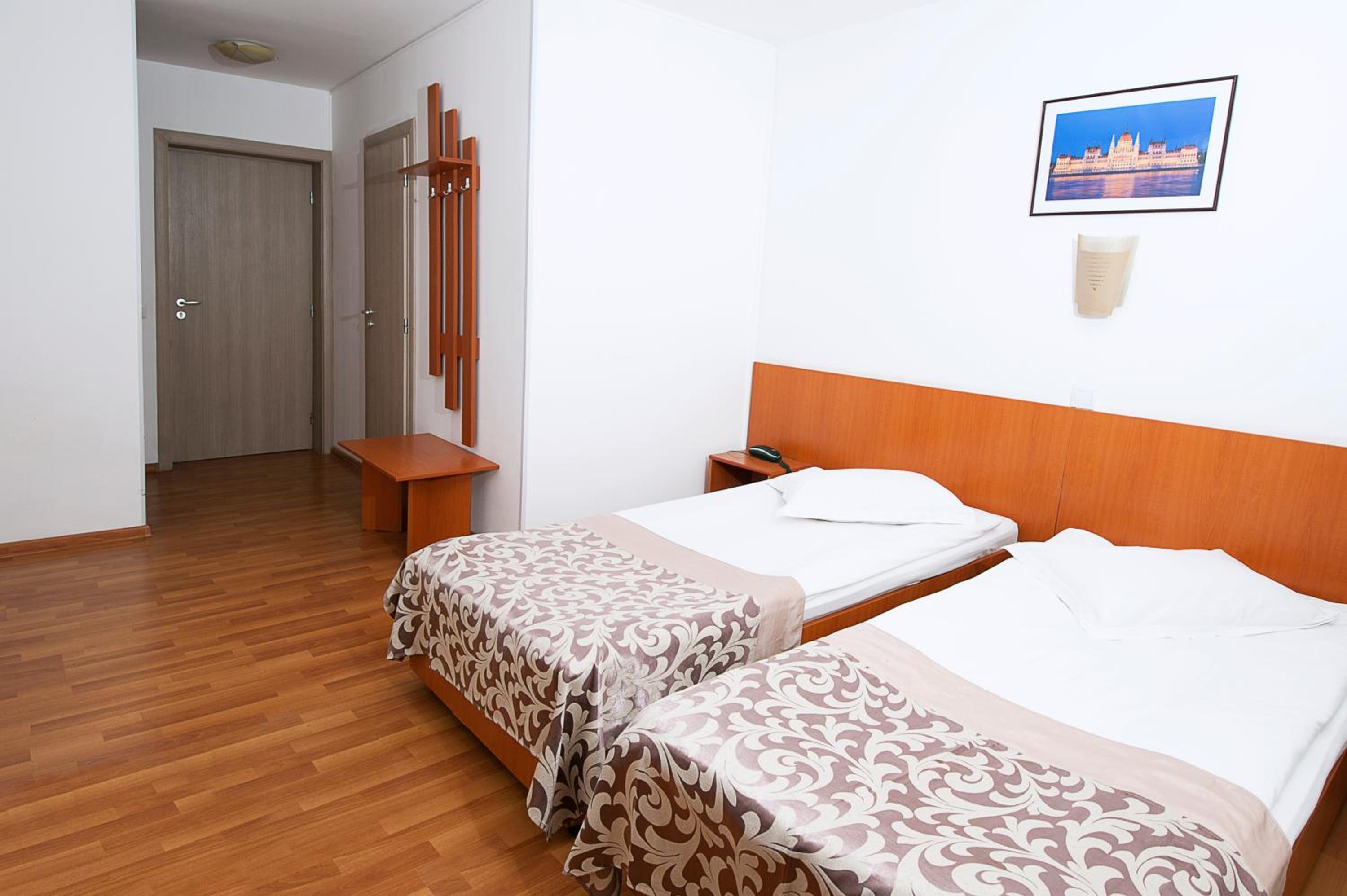 Twin Room photo 2