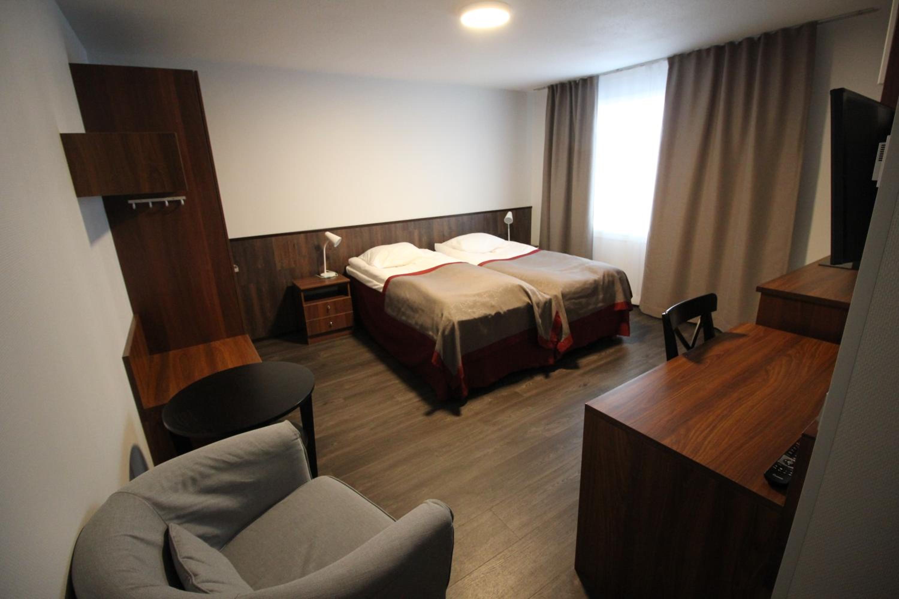 Twin Room - No pets - Photo 1