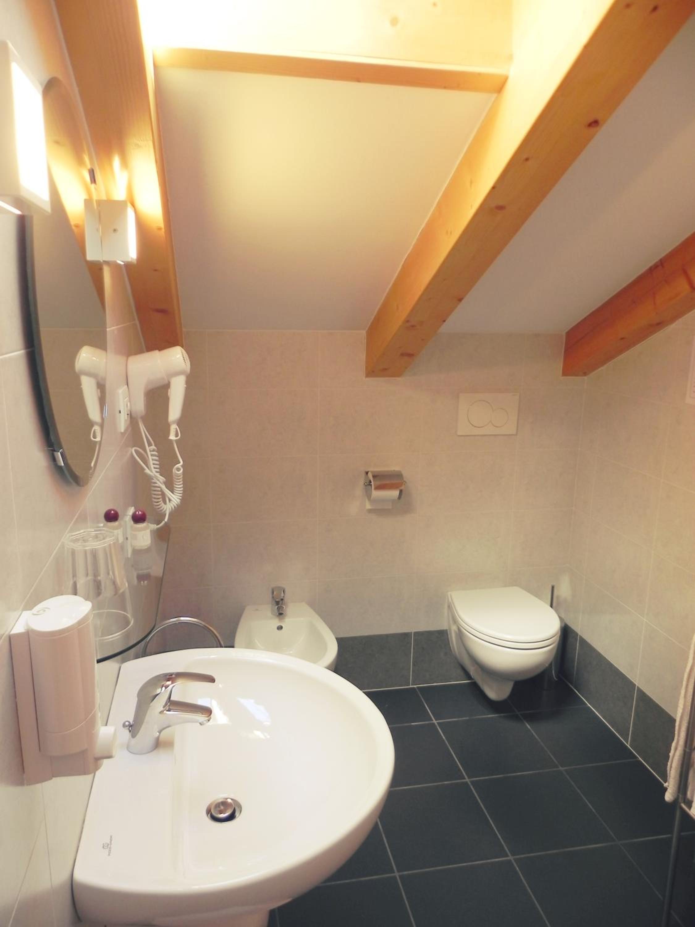 Double or Twin Room photo 2