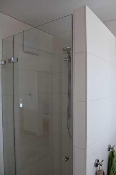 Apartment with Balcony photo 3