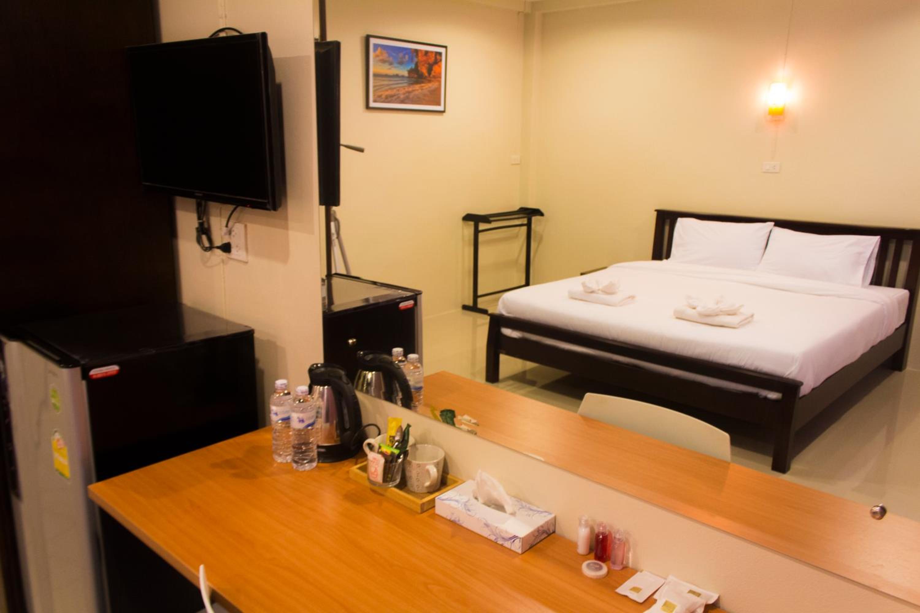 Budget Double Room photo 2