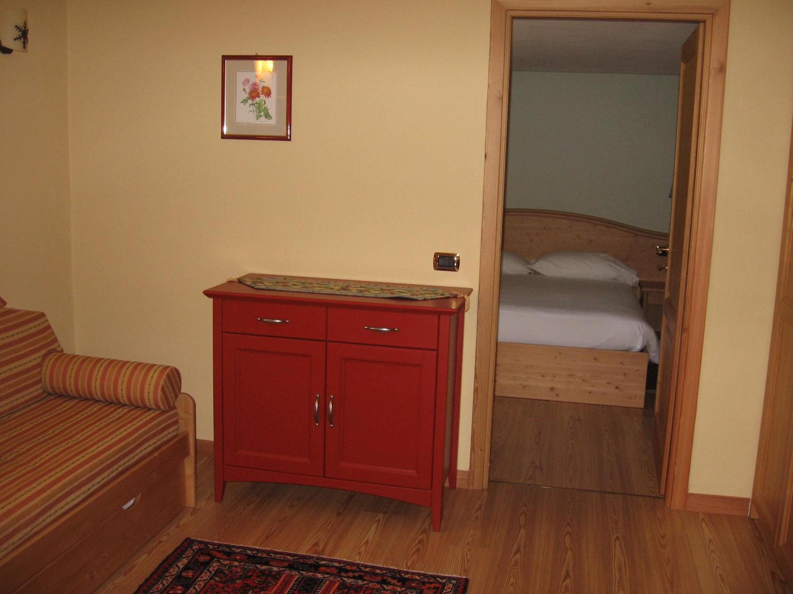 One-Bedroom Apartment - Ground Floor photo 3