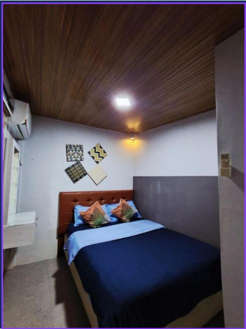 Apartment With Shared Bathroom