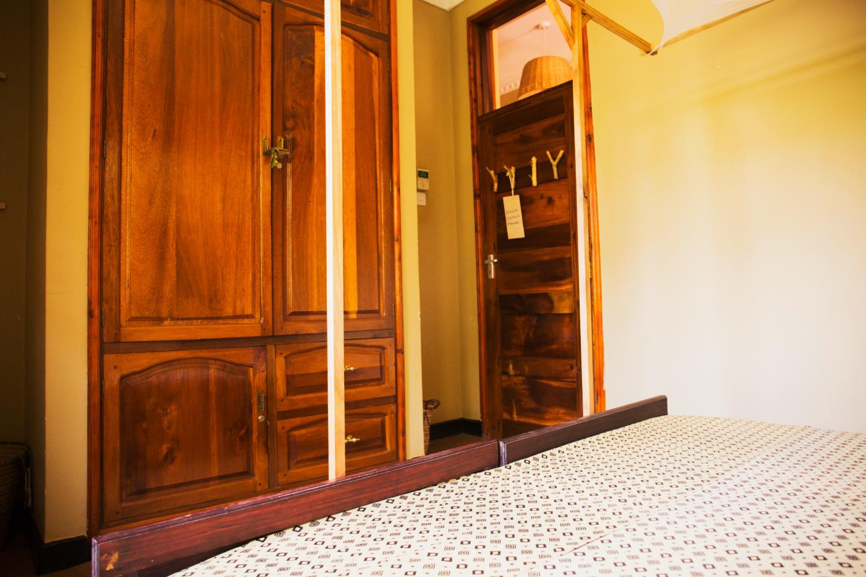 Double or Twin Room photo 3