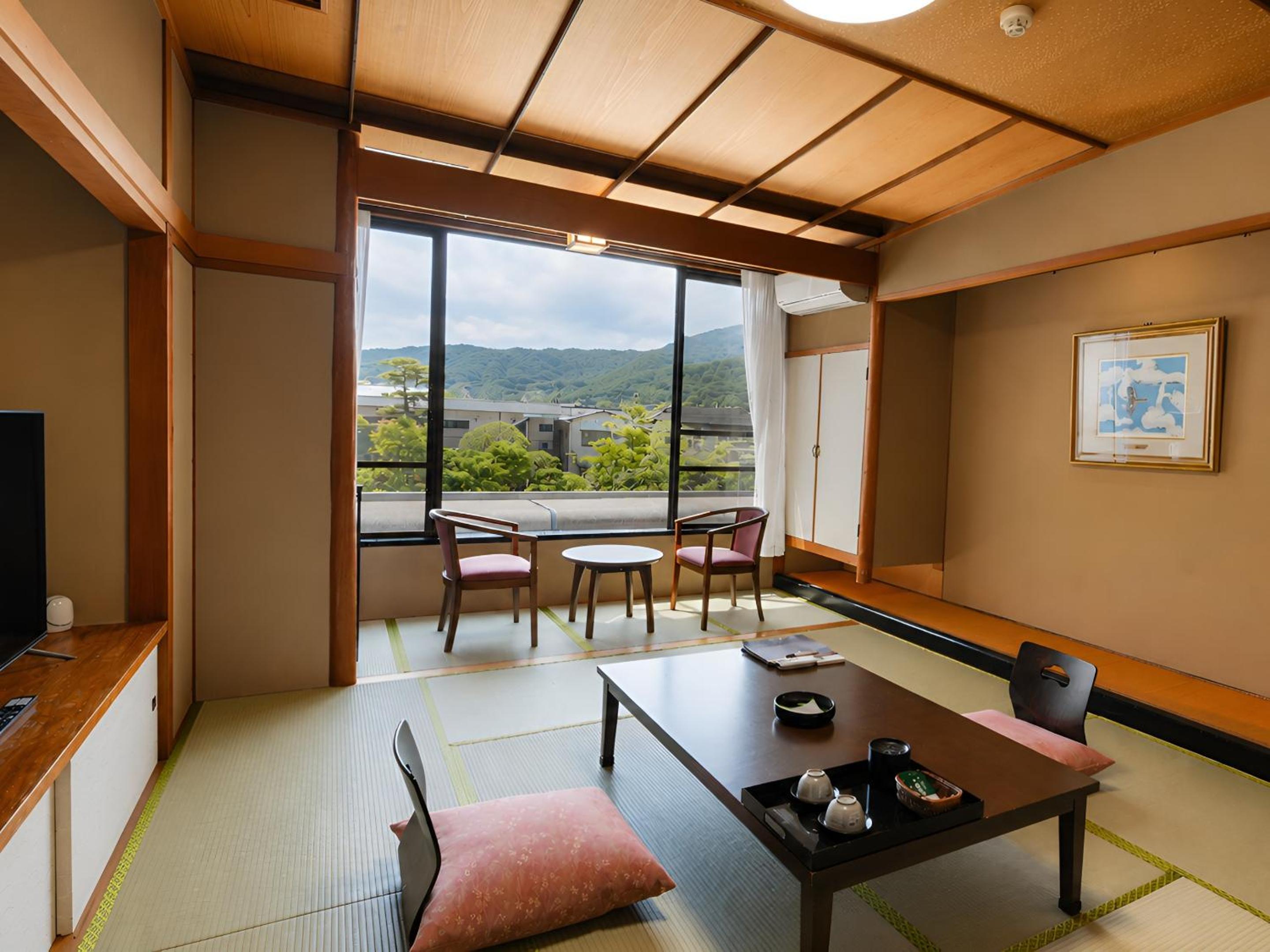 Japanese-Style Room photo 2