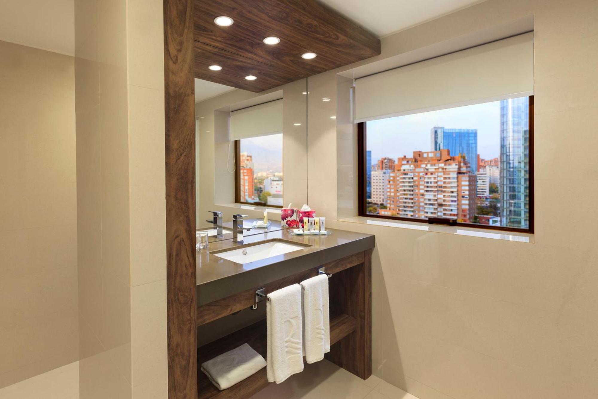 Standard Twin Room - Photo 5