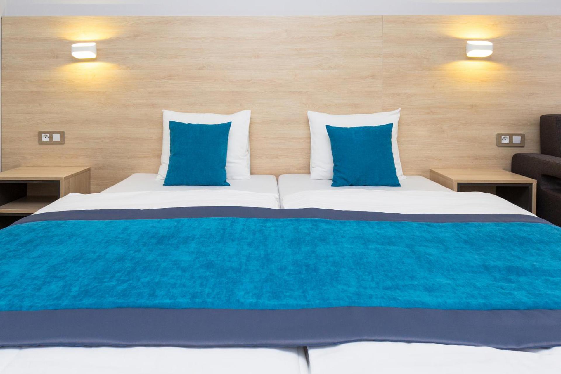 Standard Double Room - Photo 5