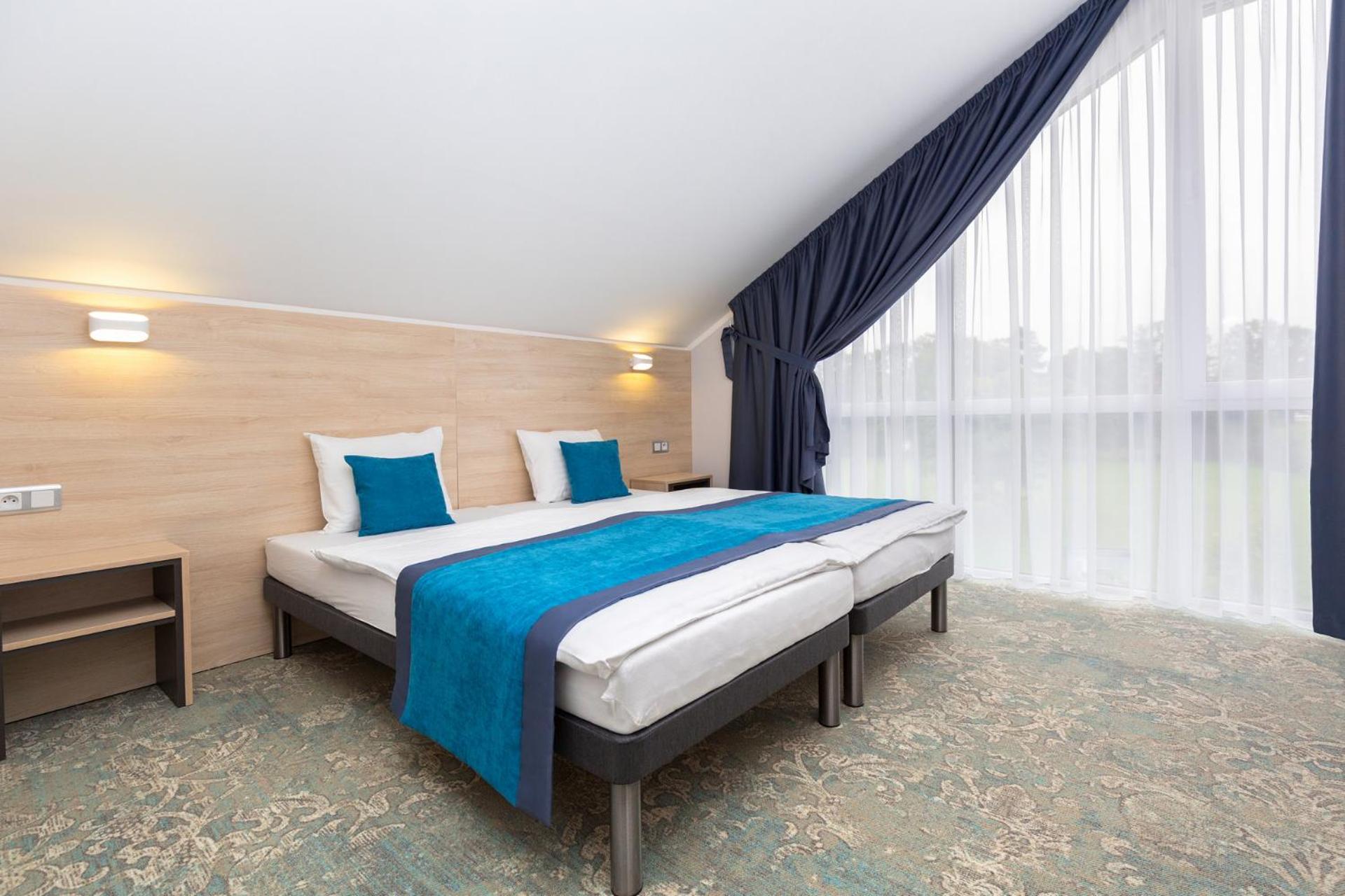 Standard Double Room - Photo 10