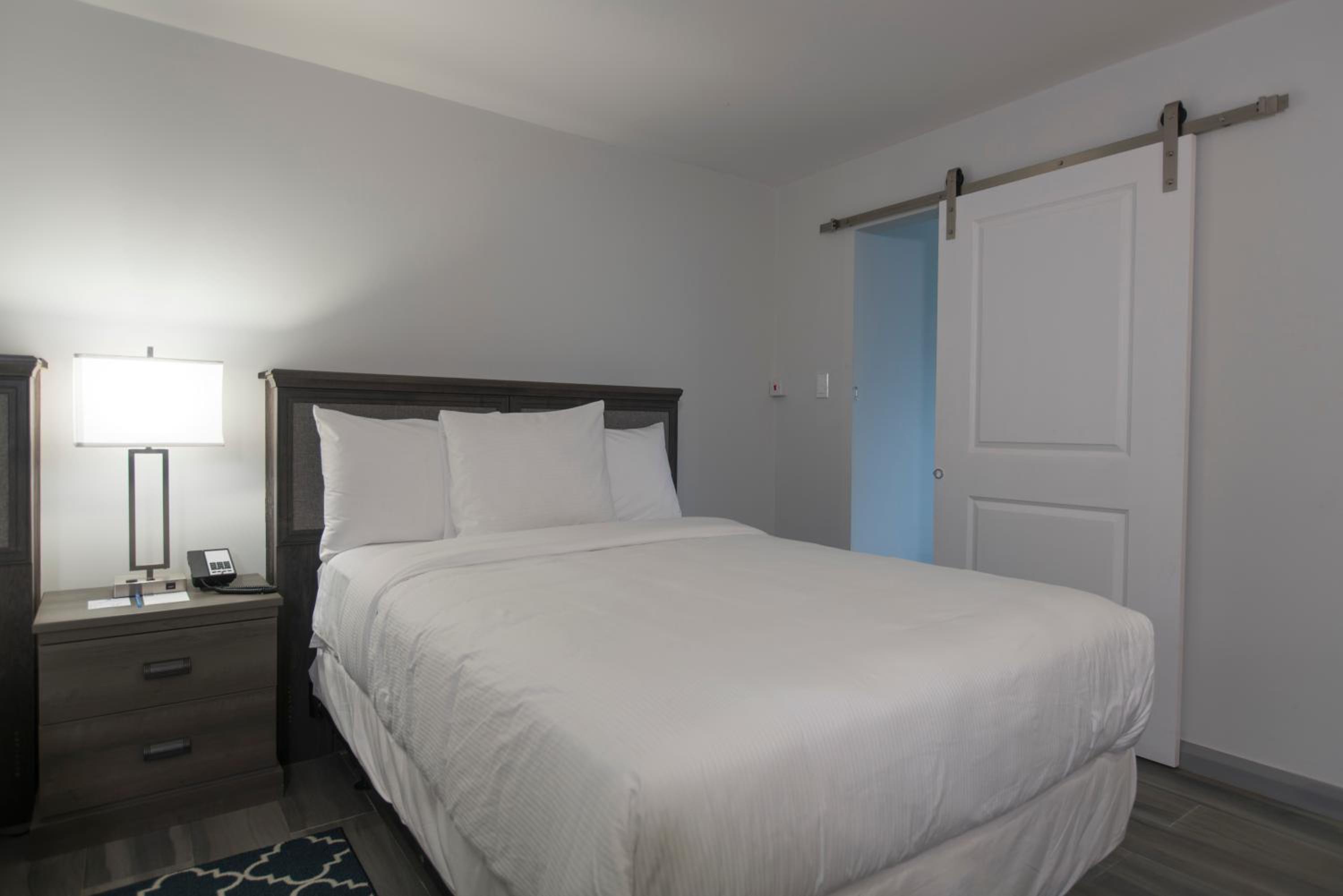 Double or Twin Room photo 2