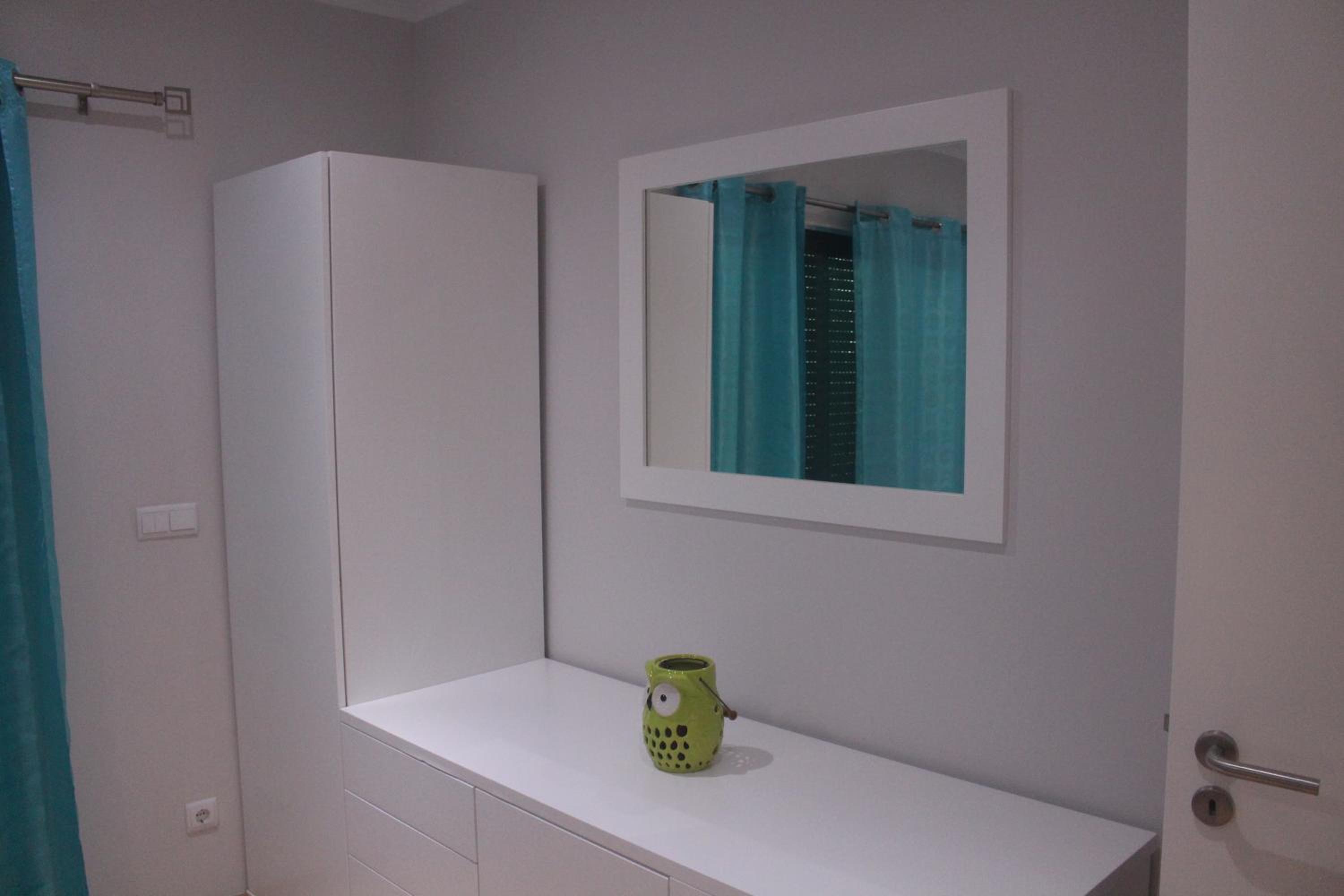 One-Bedroom House photo 2
