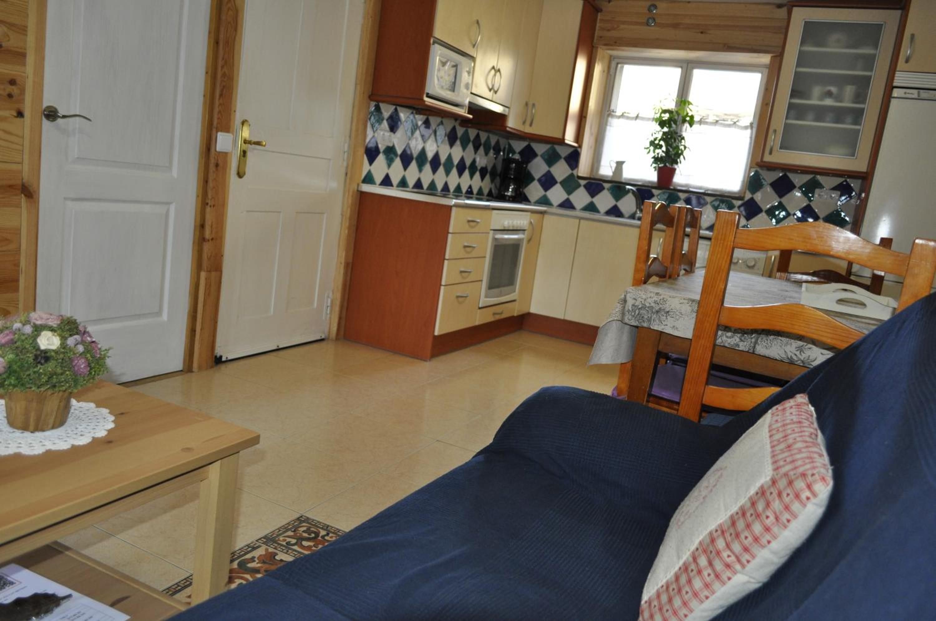Three-Bedroom Apartment photo 2