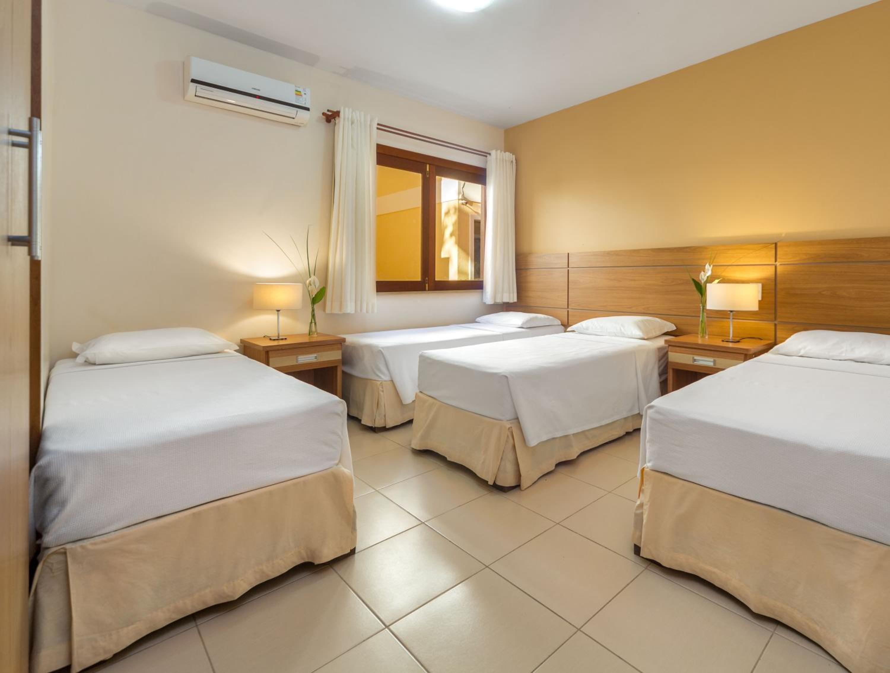 Two-Bedroom Suite (6 Adults) photo 1