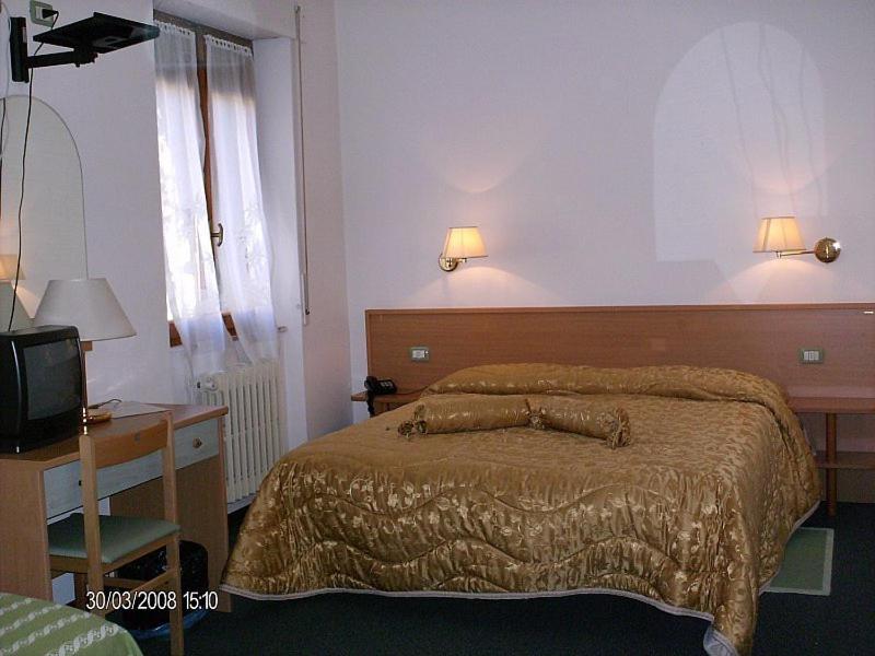 Superior Double Room - Photo 3