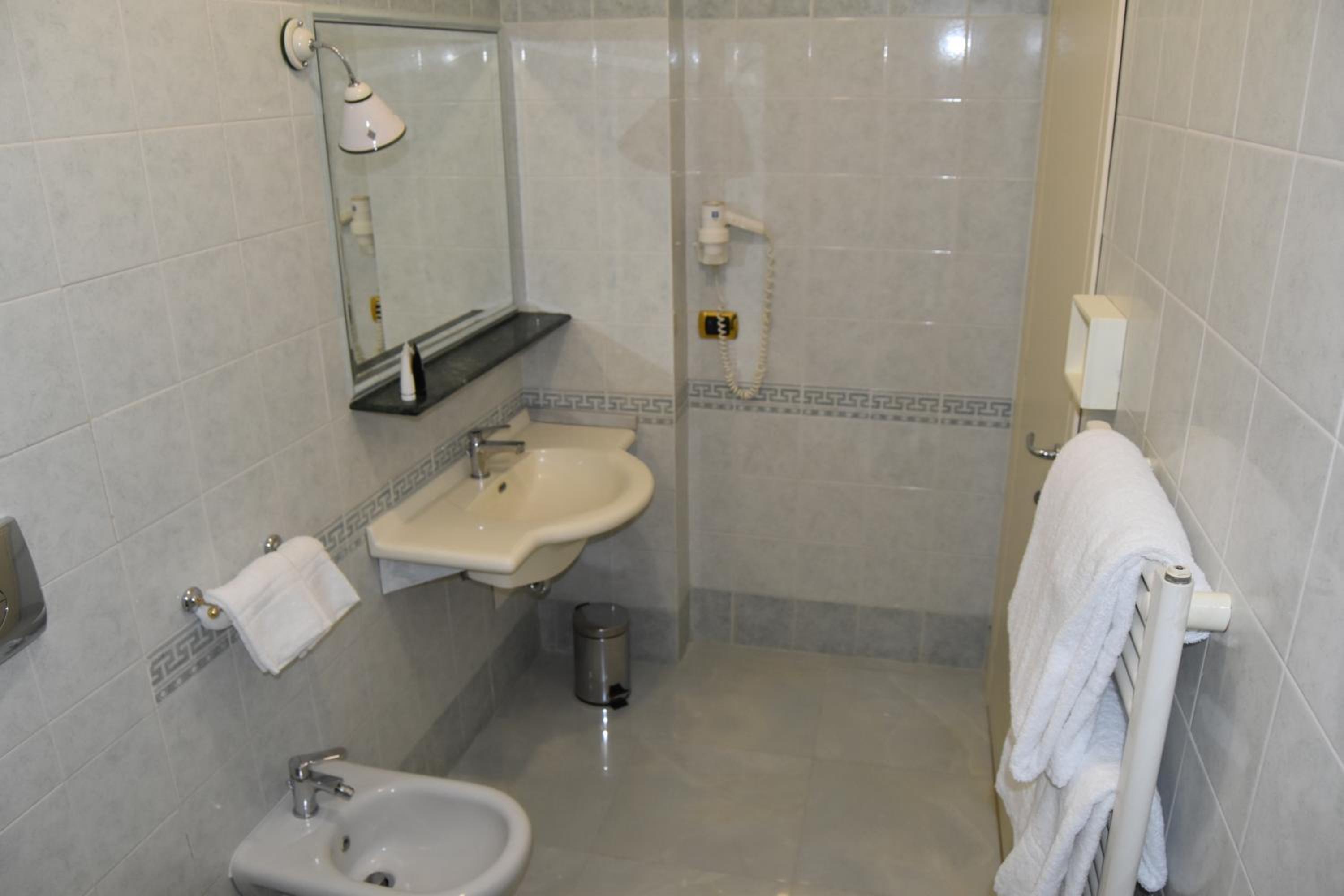 Triple Room - Photo 4