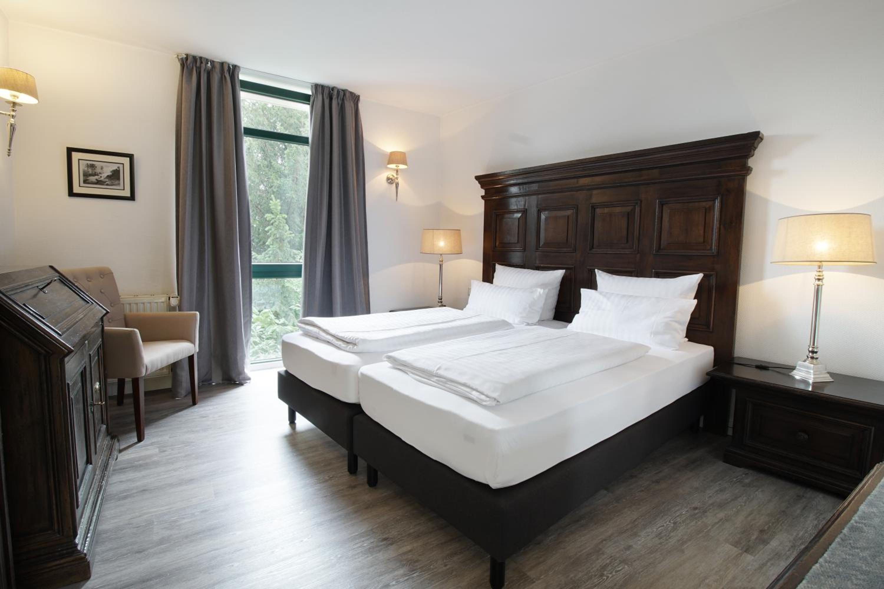 Double Room - Photo 5