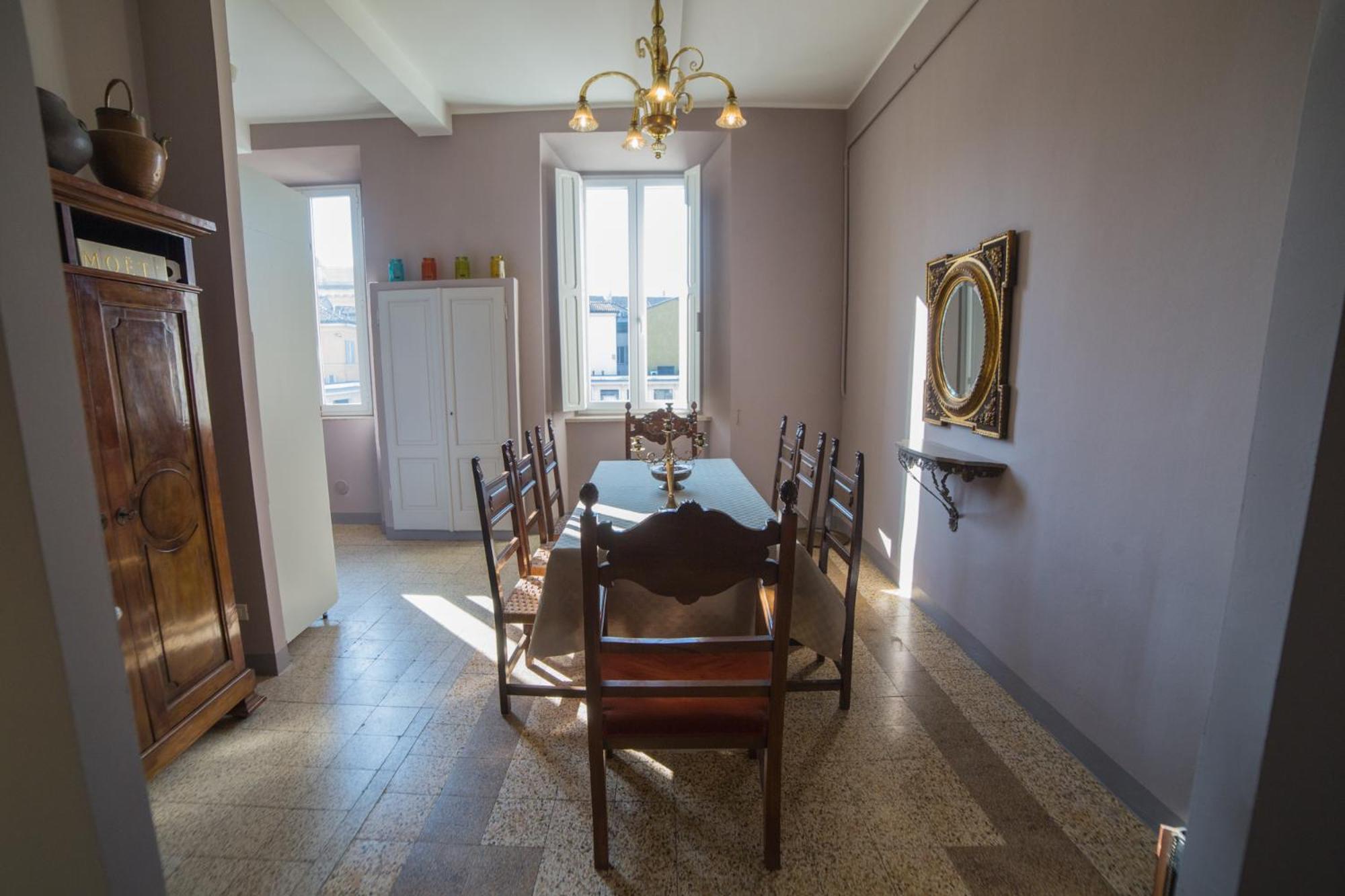 Double Room - Photo 6