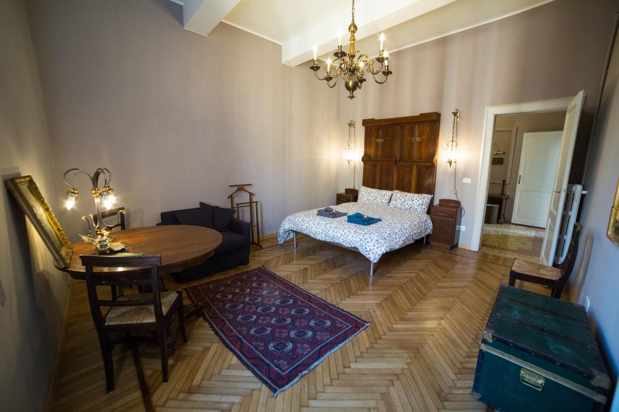 Double Room - Photo 19