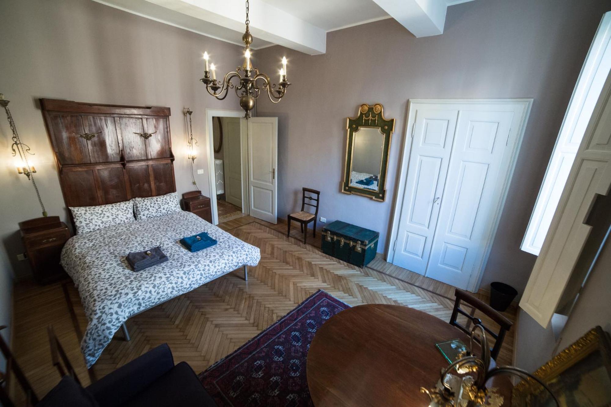 Double Room - Photo 20