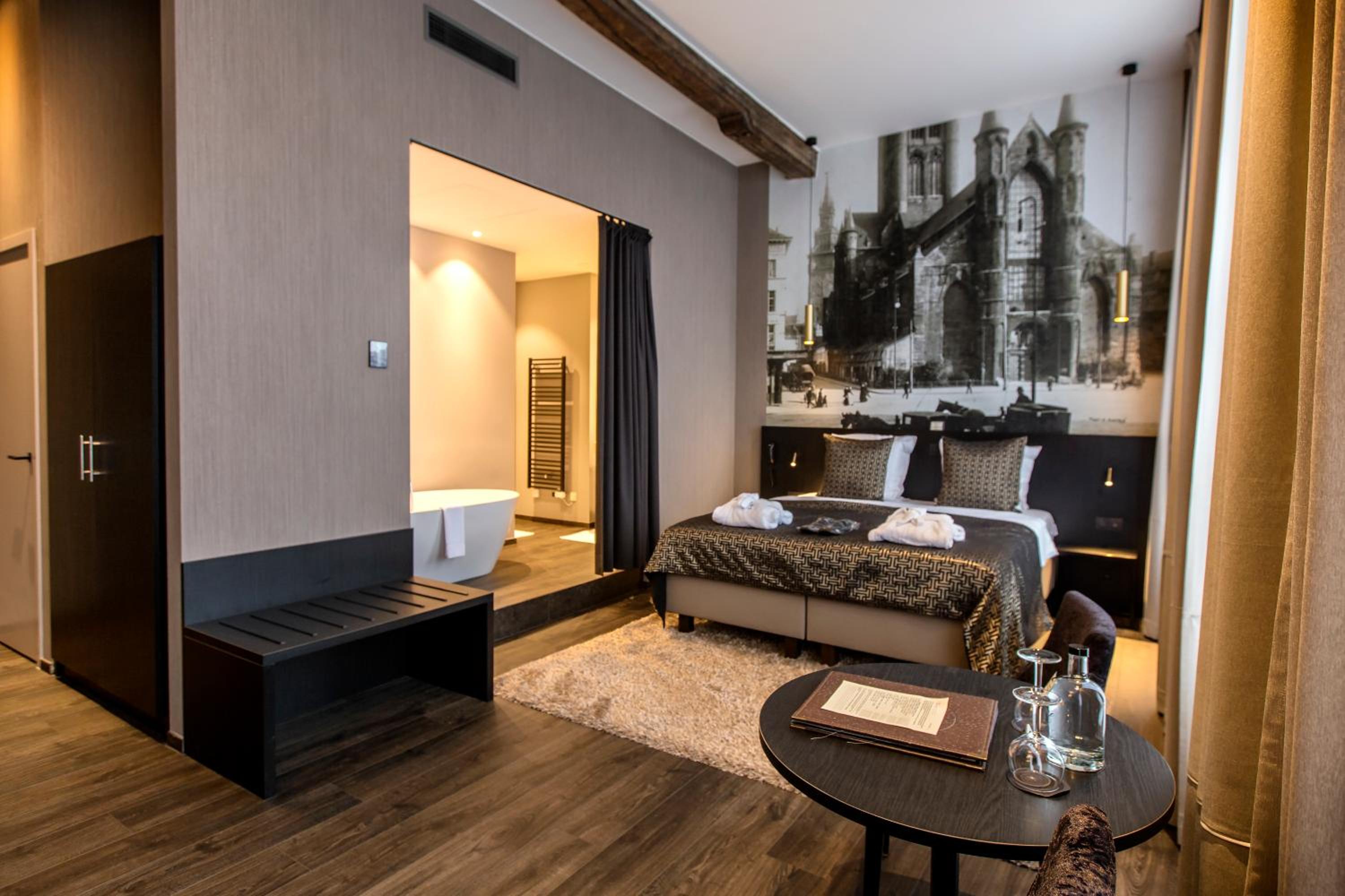 Exclusive Double Room With River View - Photo 18