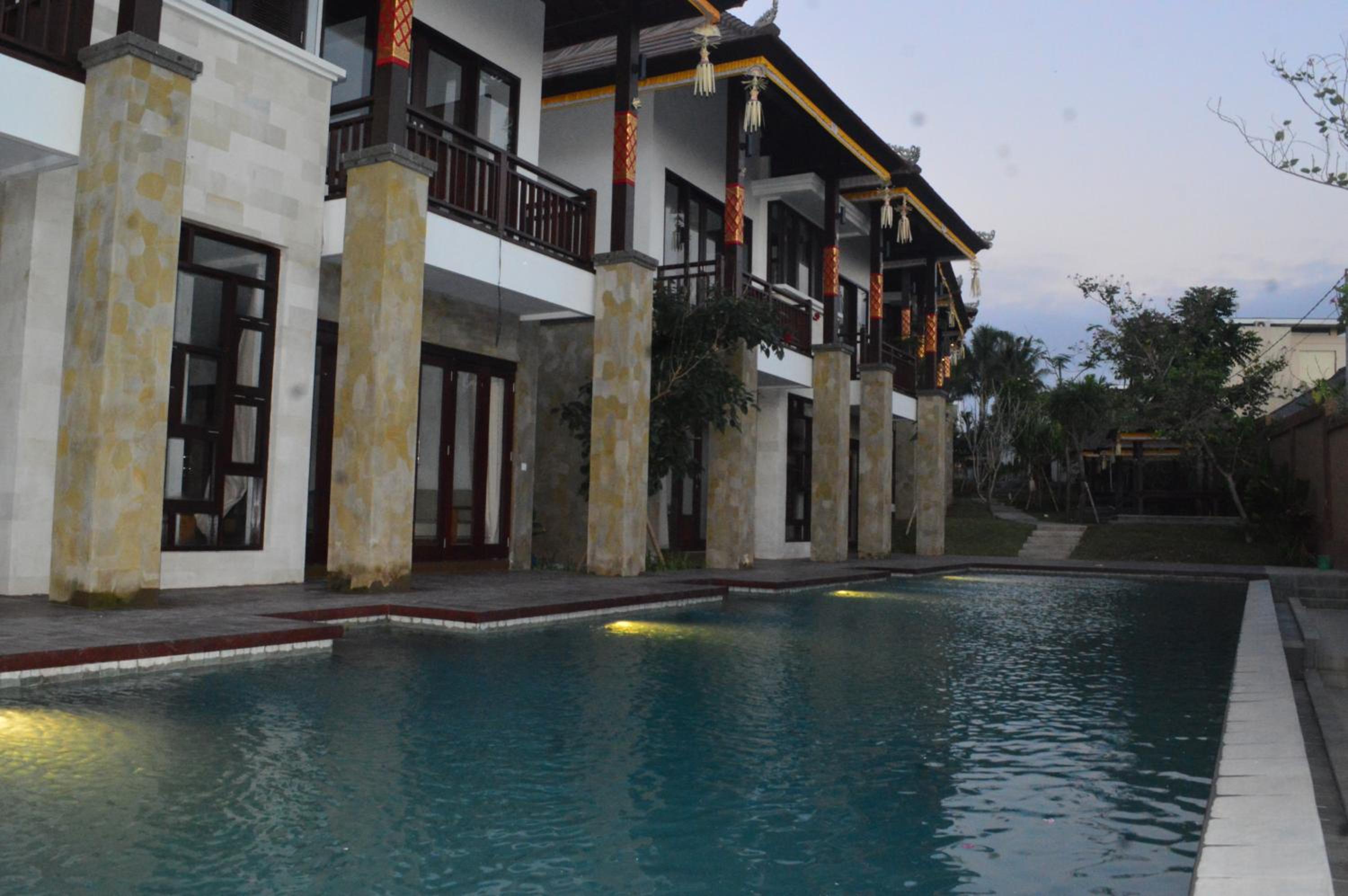 Double Room with Pool View photo 2