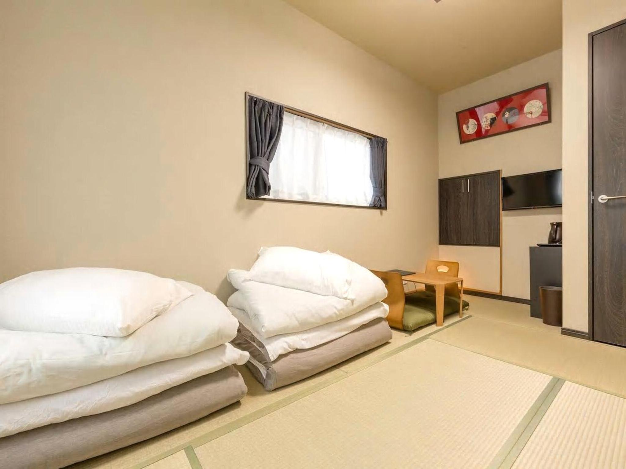 Japanese-Style Townhouse - Photo 12