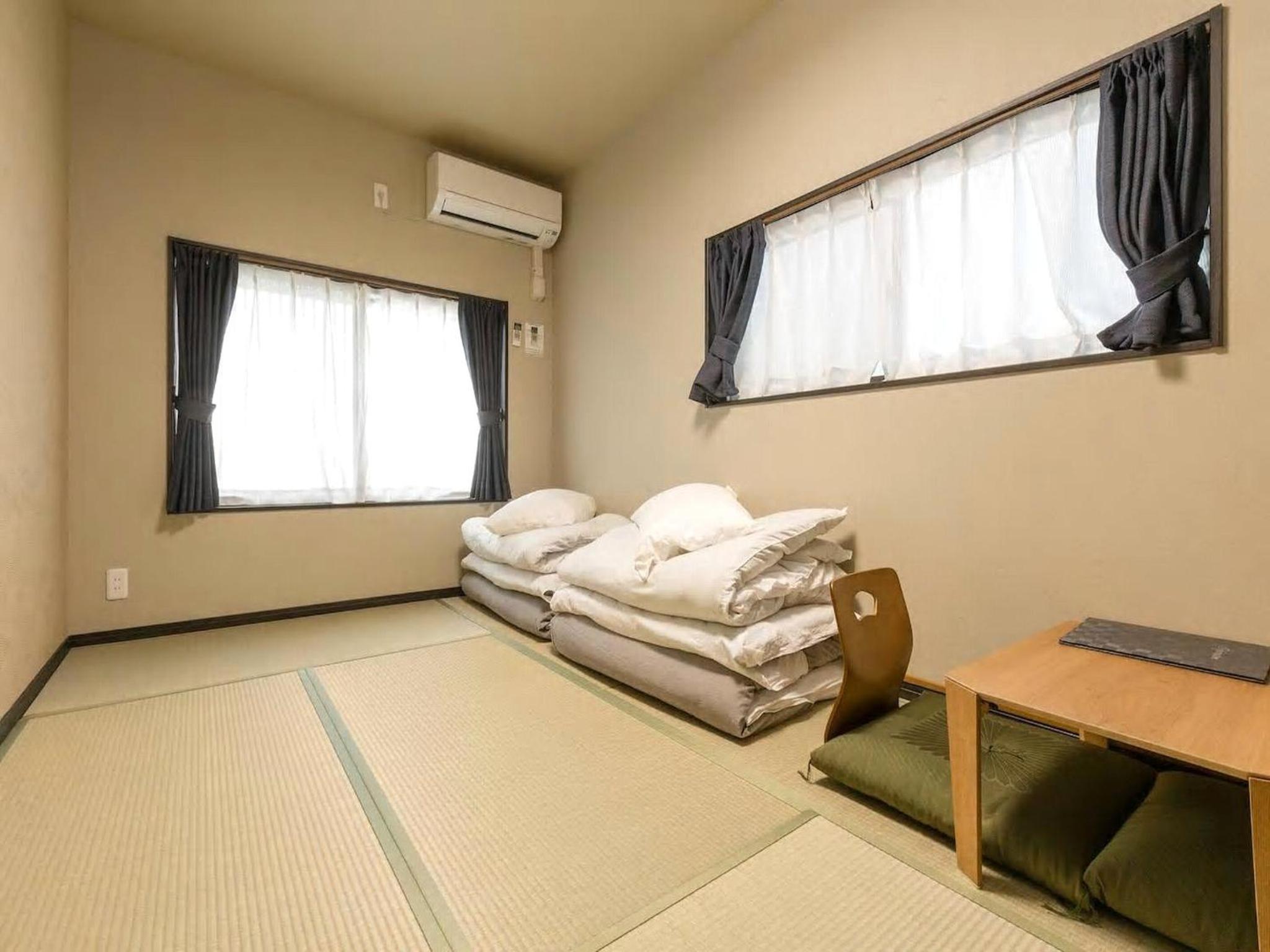 Japanese-Style Townhouse - Photo 31