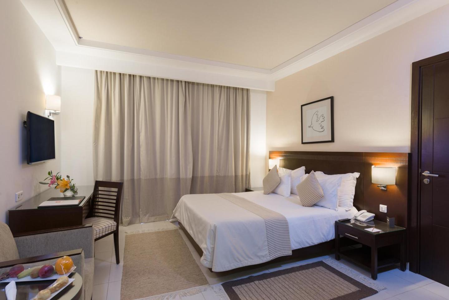 Executive Suite photo 2