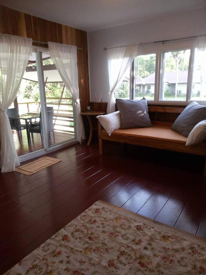 Apartment with Garden View photo 3