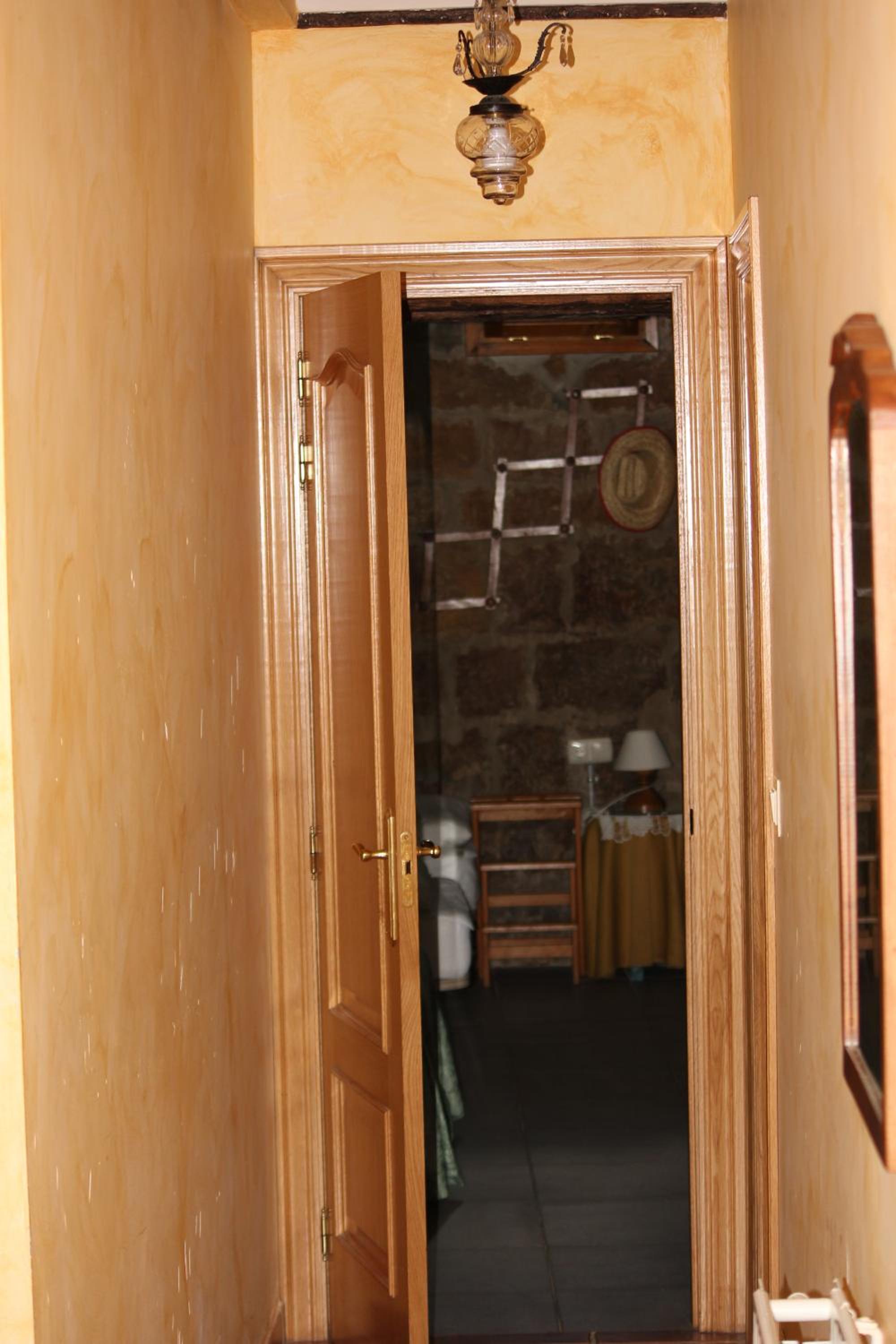 Four-Bedroom House photo 3