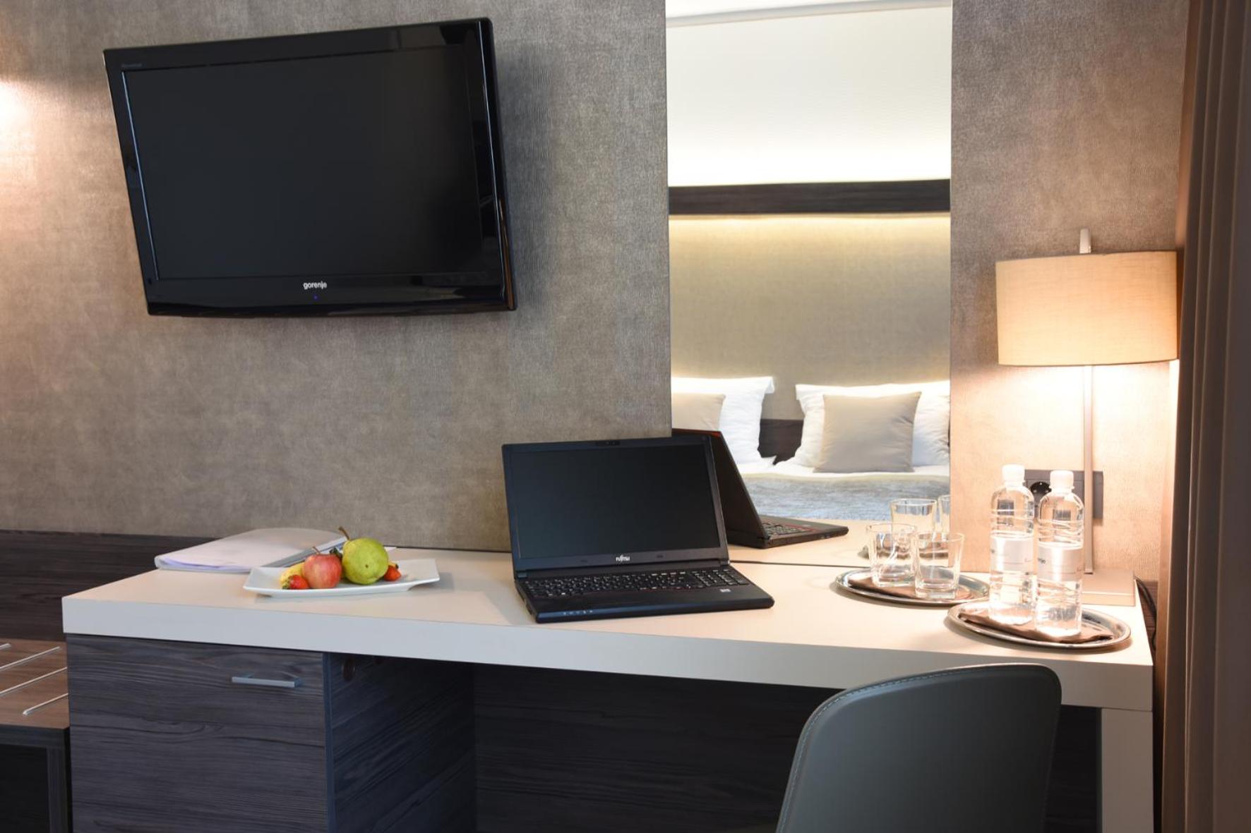 Superior Double Room photo 2