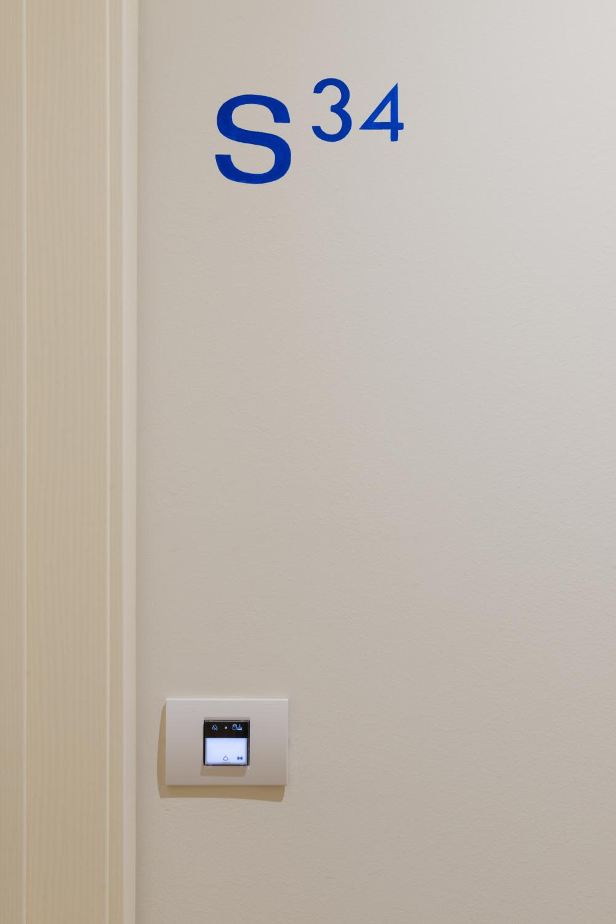 Standard Double or Twin Room photo 3