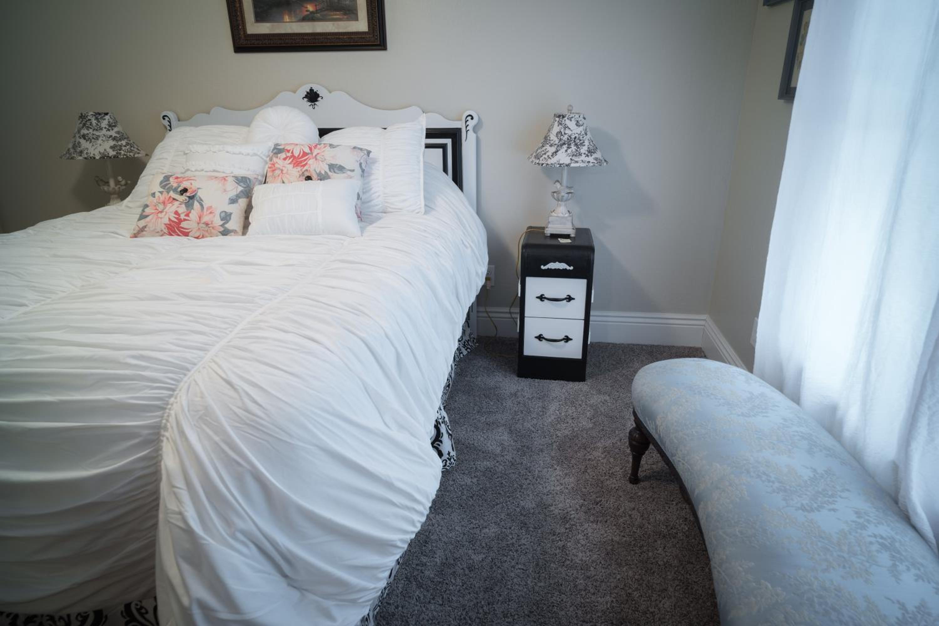 Double Room with Private Bathroom photo 3