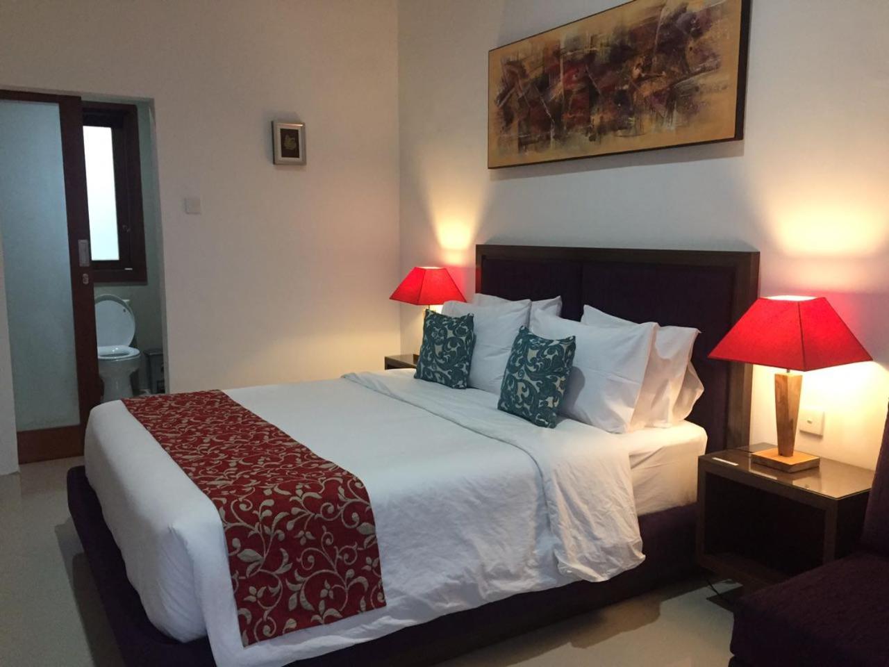 Deluxe Double Room - Photo 10