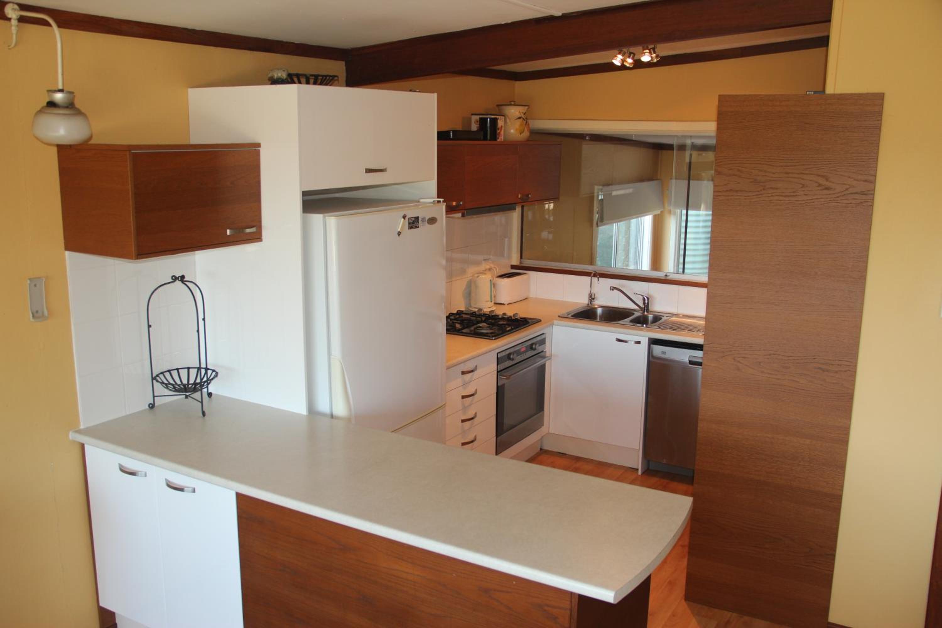Four-Bedroom House photo 3
