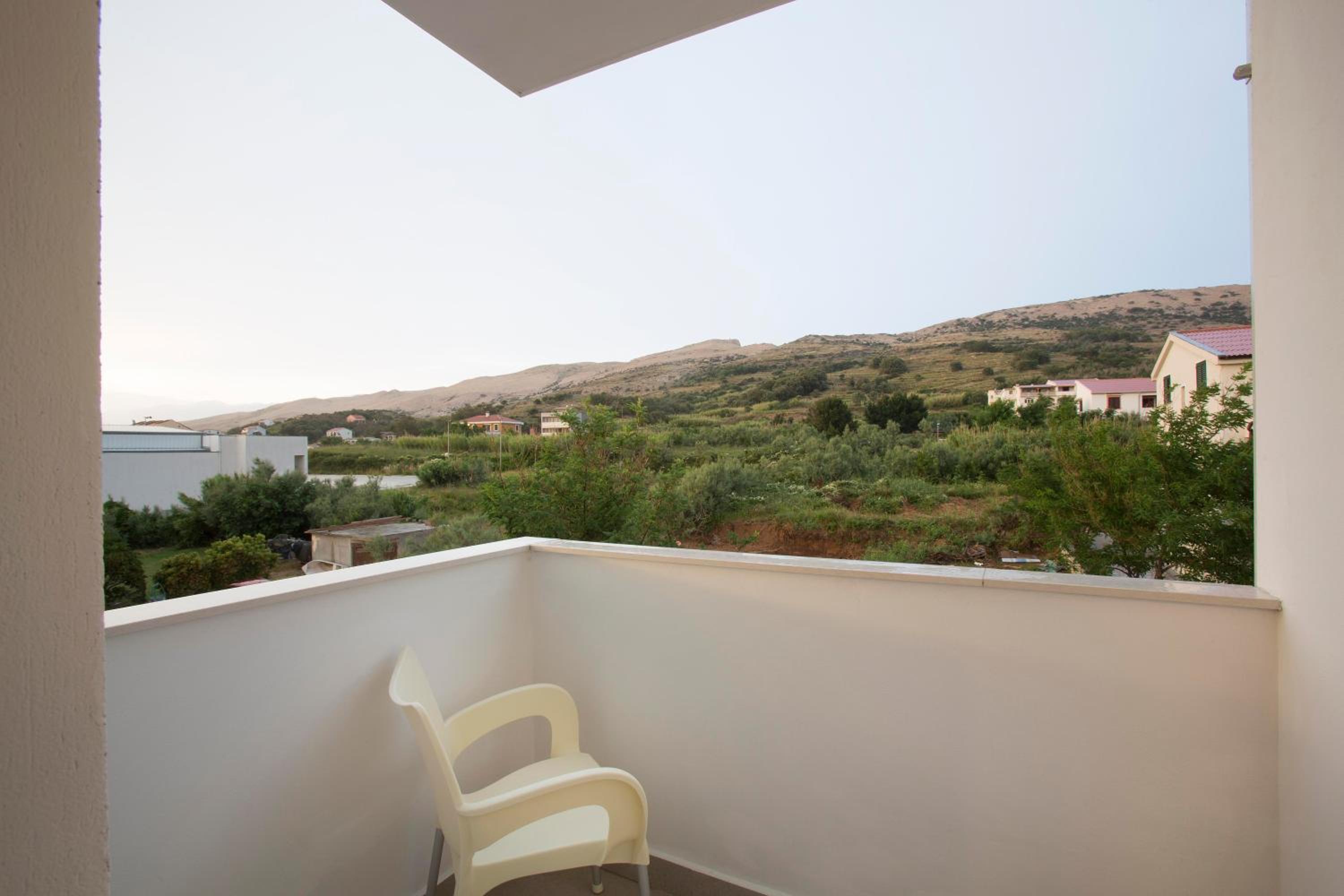Superior Double or Twin Room with Terrace - Photo 7