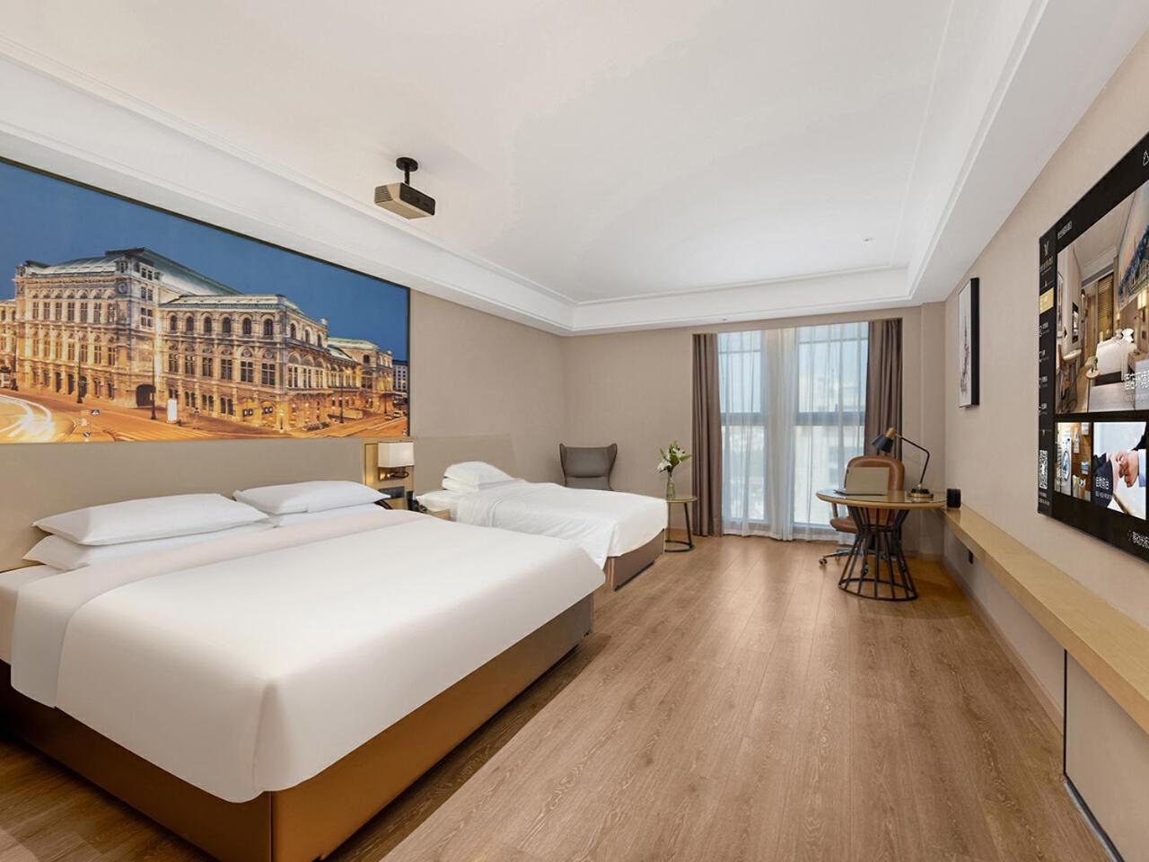 Family Twin Room