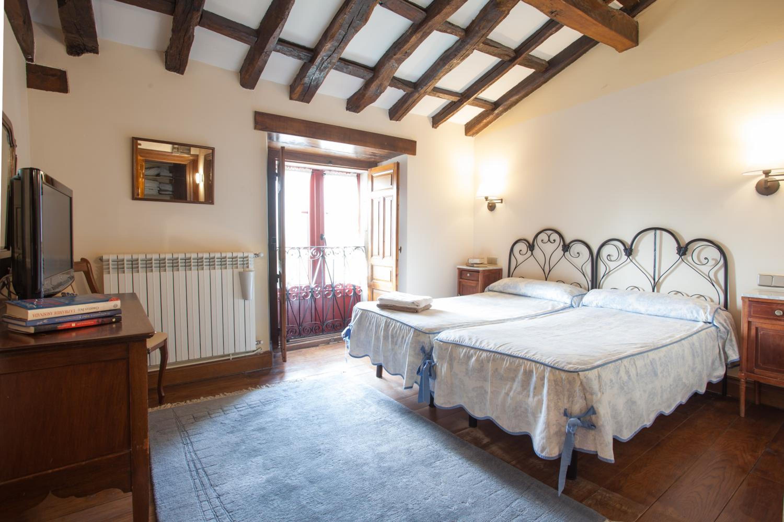 Casa de cuatro habitaciones