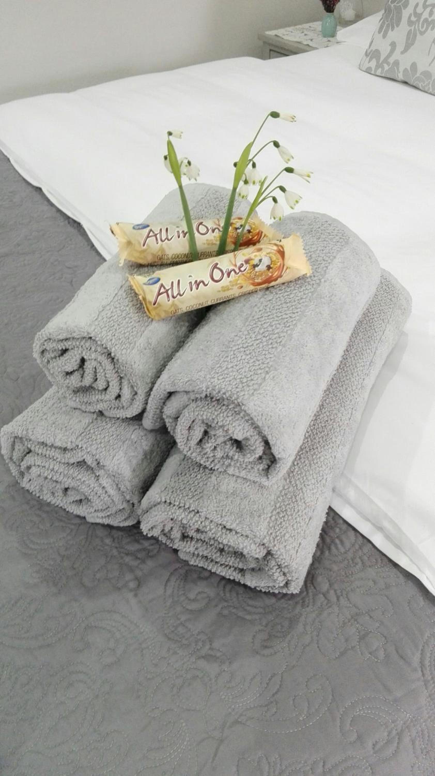 Studio Apartment - Photo 16